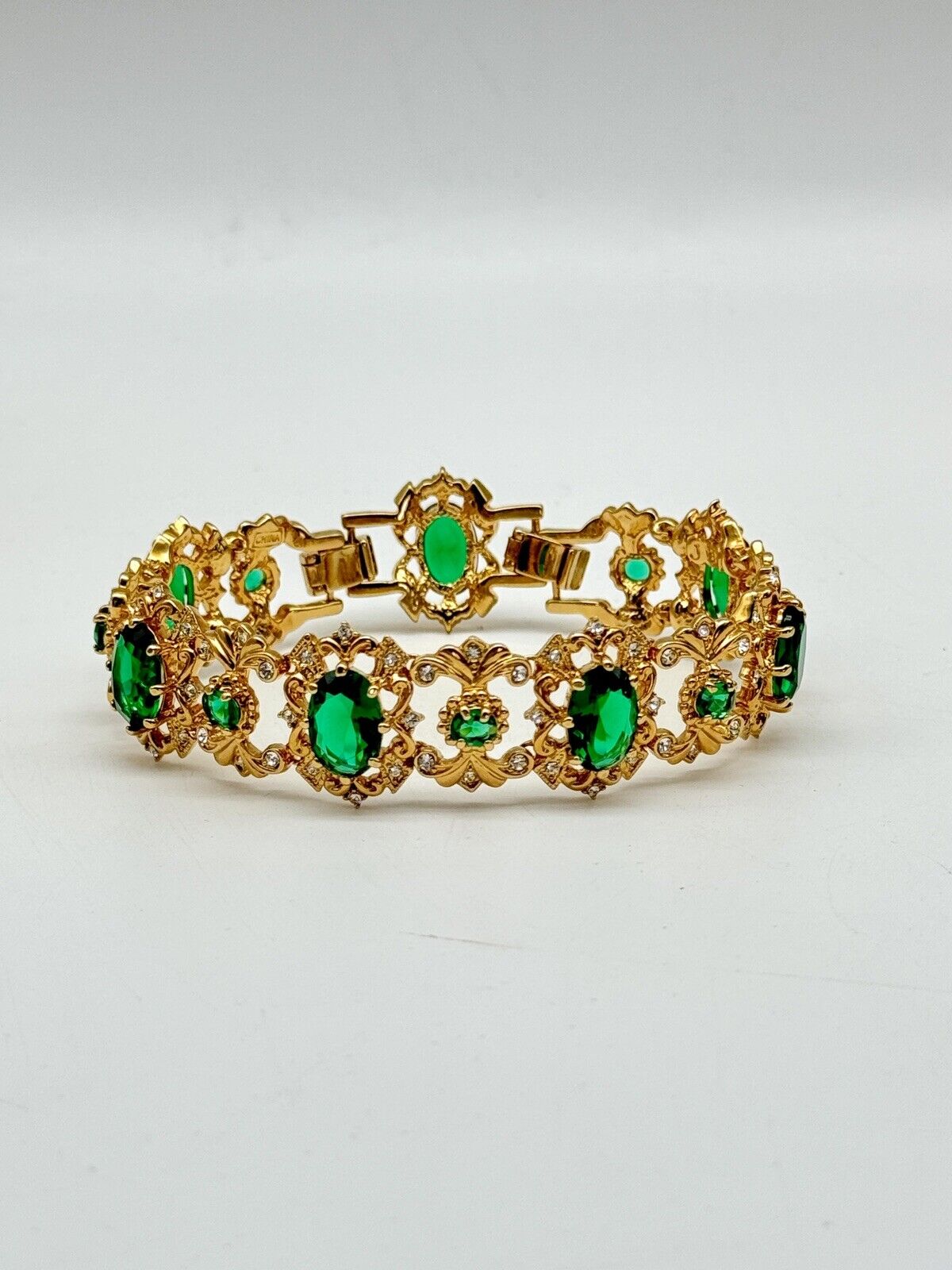 Camrose & Kross Emerald Green Rhinestone Gold Tone Bracelet In Case Estate Find