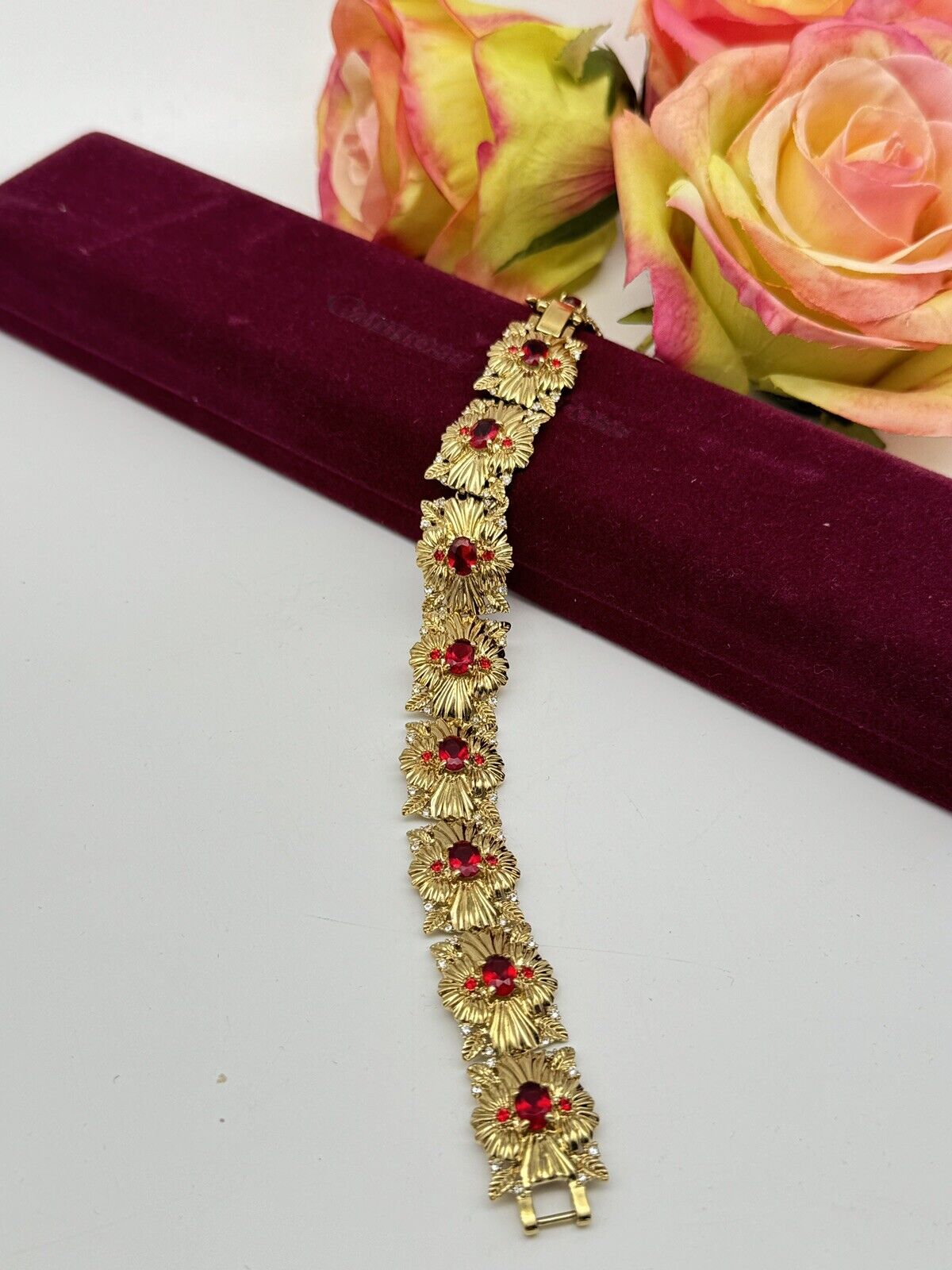 CAMROSE & KROSS Jacqueline Kennedy Red Rhinestone Bracelet Box Estate Find