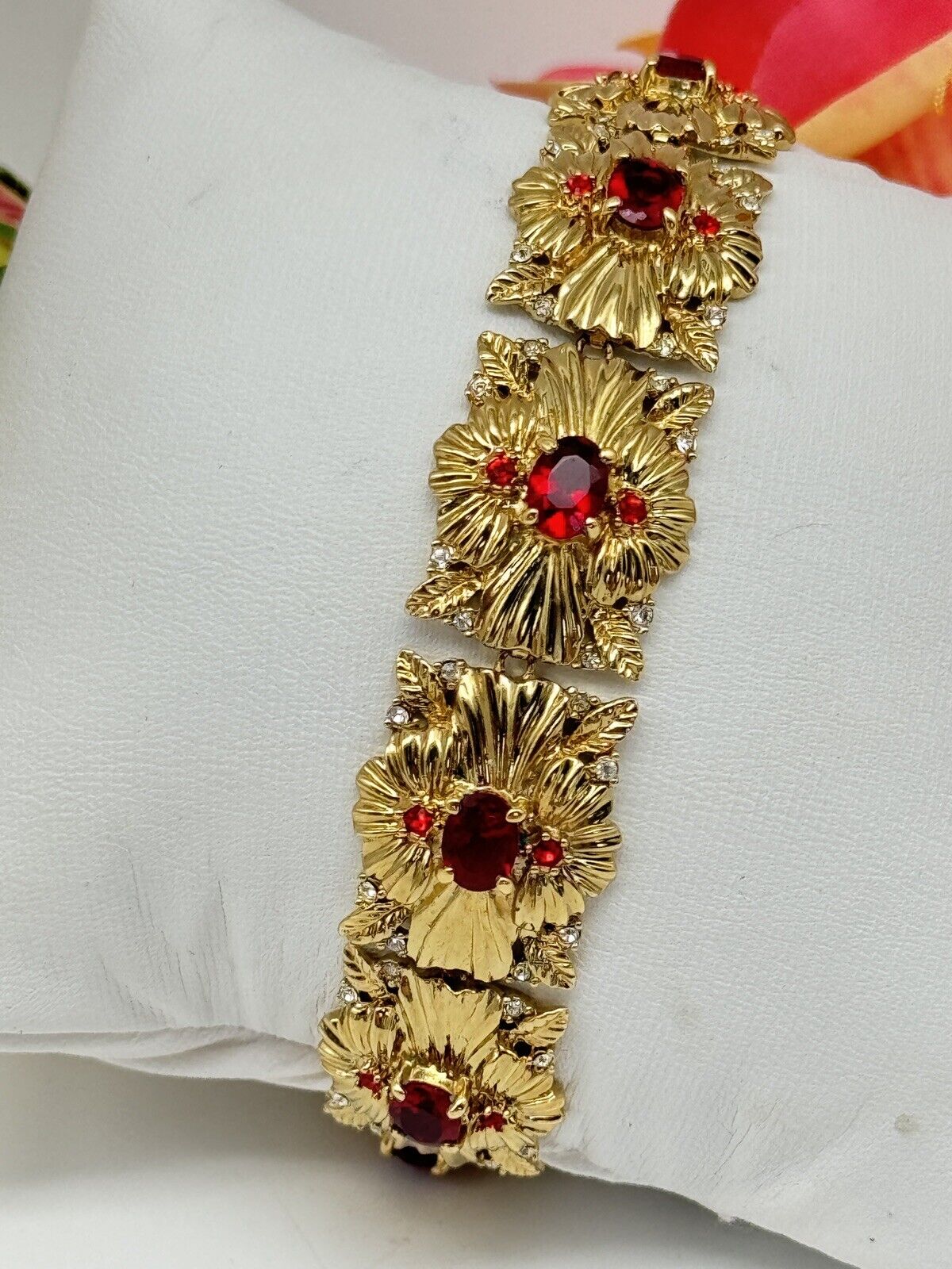 CAMROSE & KROSS Jacqueline Kennedy Red Rhinestone Bracelet Box Estate Find
