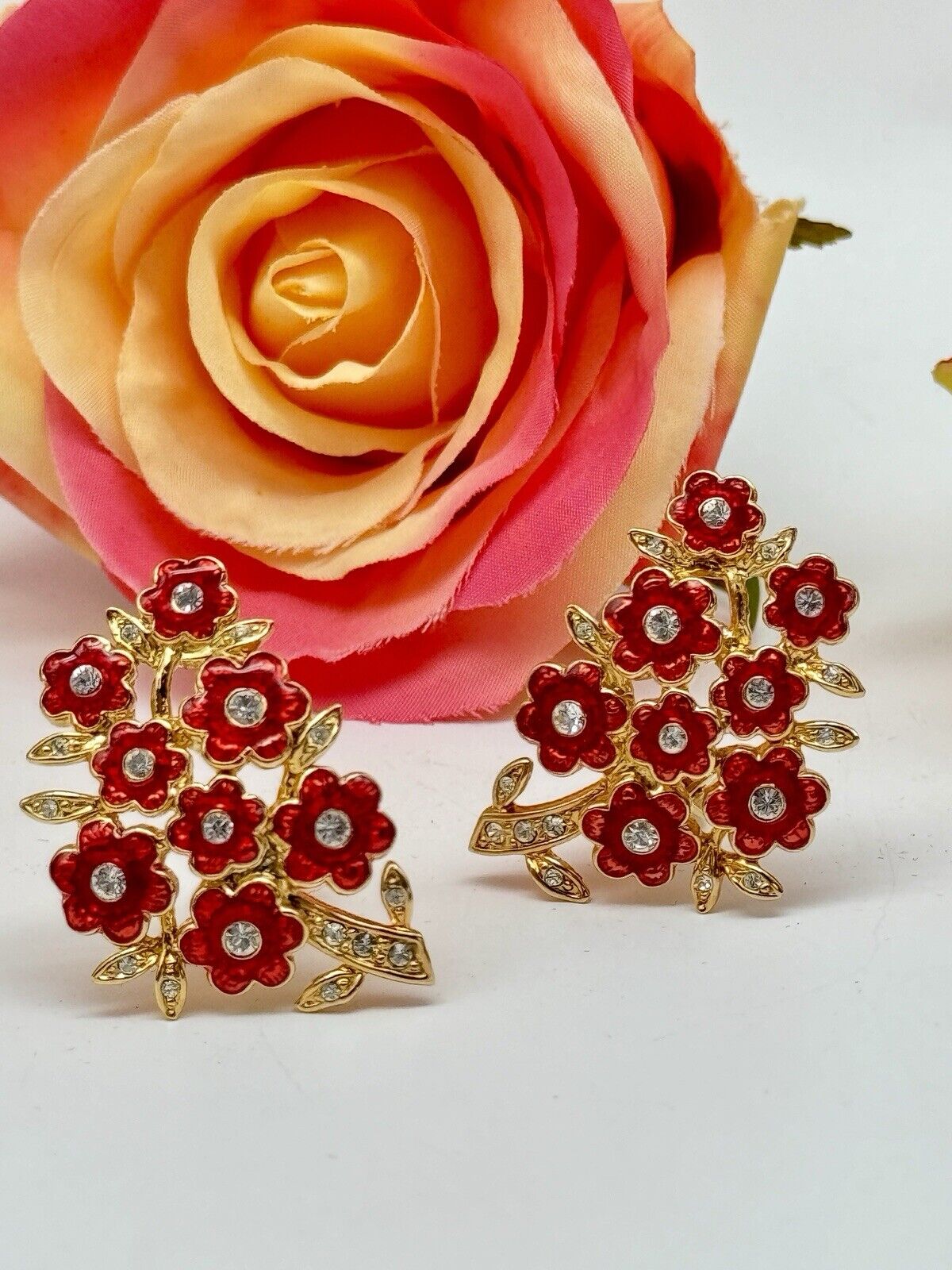 Camrose & Kross Jackie Kennedy Red Enamel Rhinestone Flower Earrings Boxed