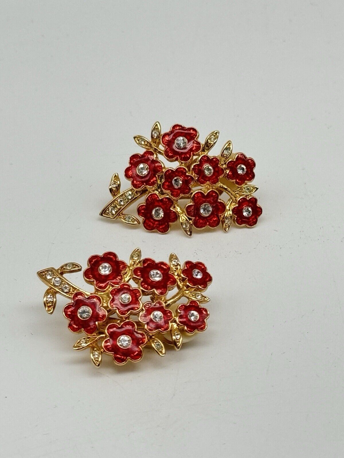 Camrose & Kross Jackie Kennedy Red Enamel Rhinestone Flower Earrings Boxed