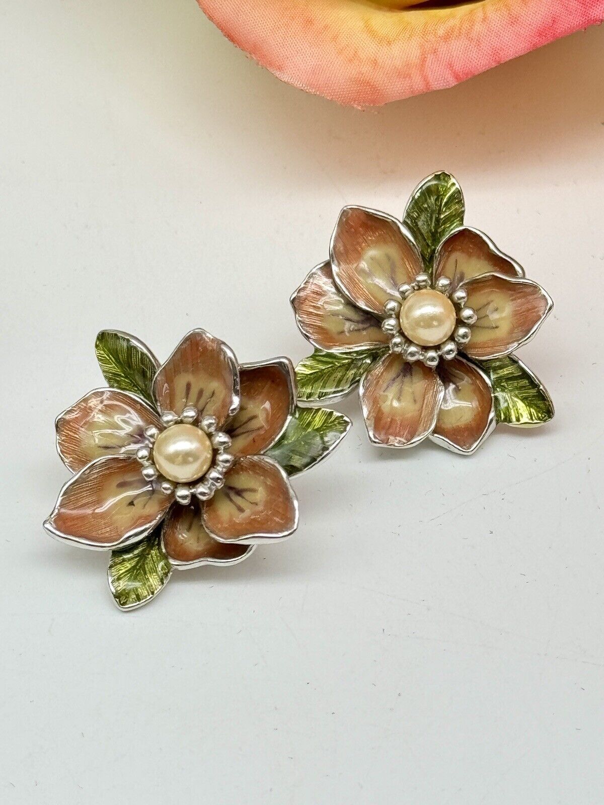 Joan Rivers Faux Pearl Enamel Flower Blossom Silvertone Earrings ESTATE FIND