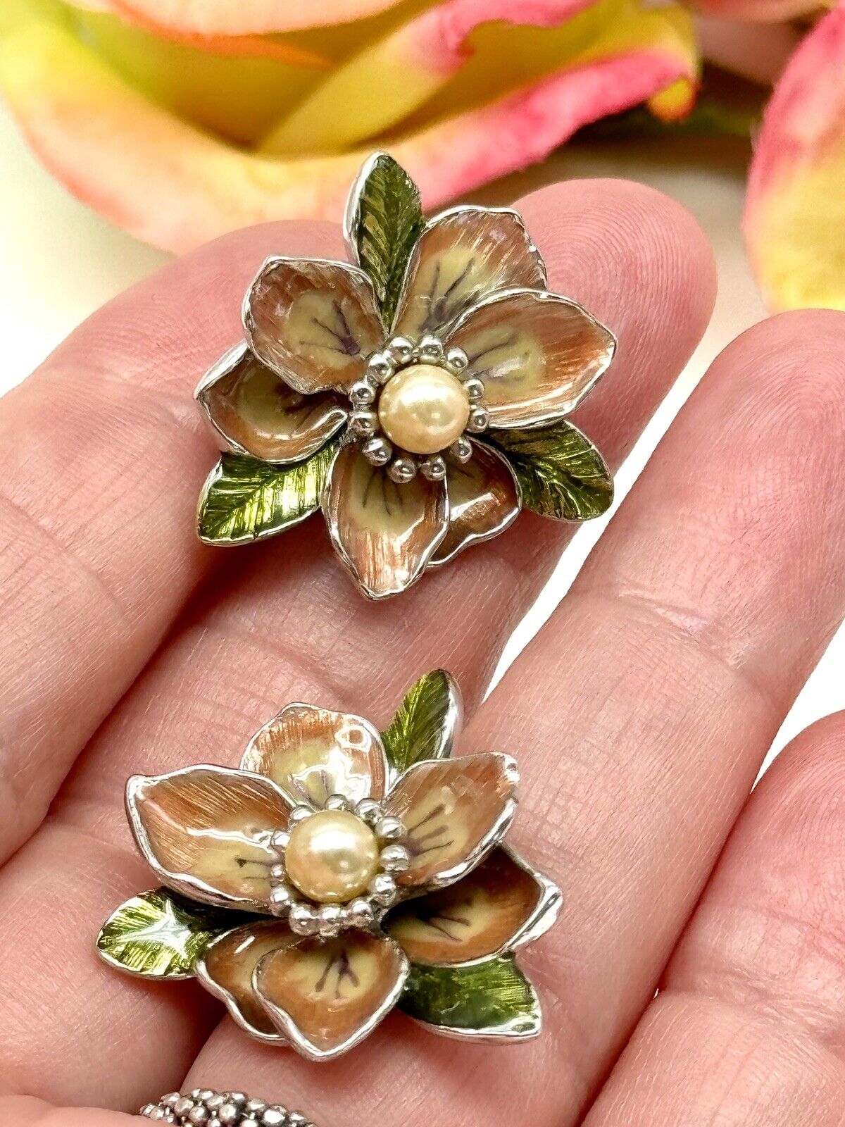Joan Rivers Faux Pearl Enamel Flower Blossom Silvertone Earrings ESTATE FIND