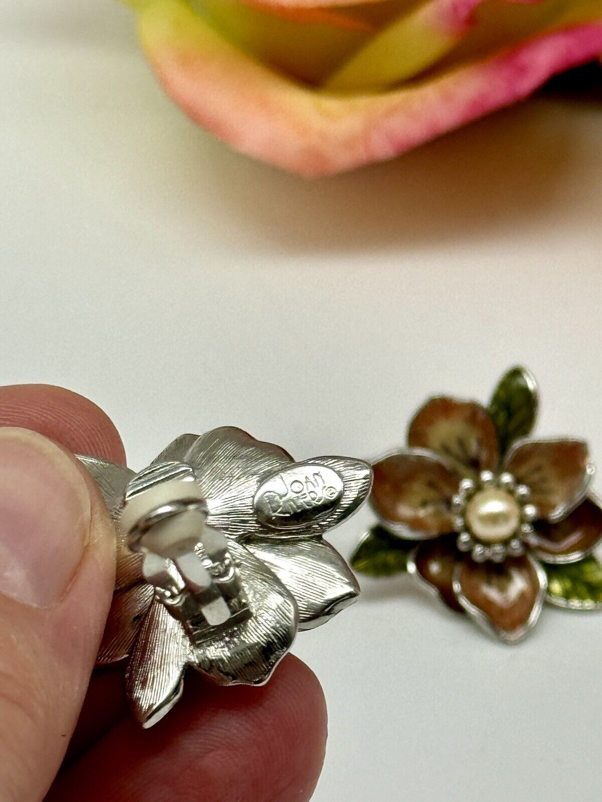 Joan Rivers Faux Pearl Enamel Flower Blossom Silvertone Earrings ESTATE FIND