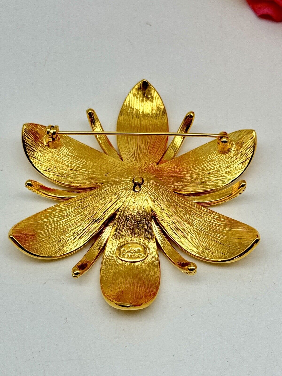 Joan Rivers Signed Large 3" Flower Brooch Goldtone Textured Petals Rhinestones