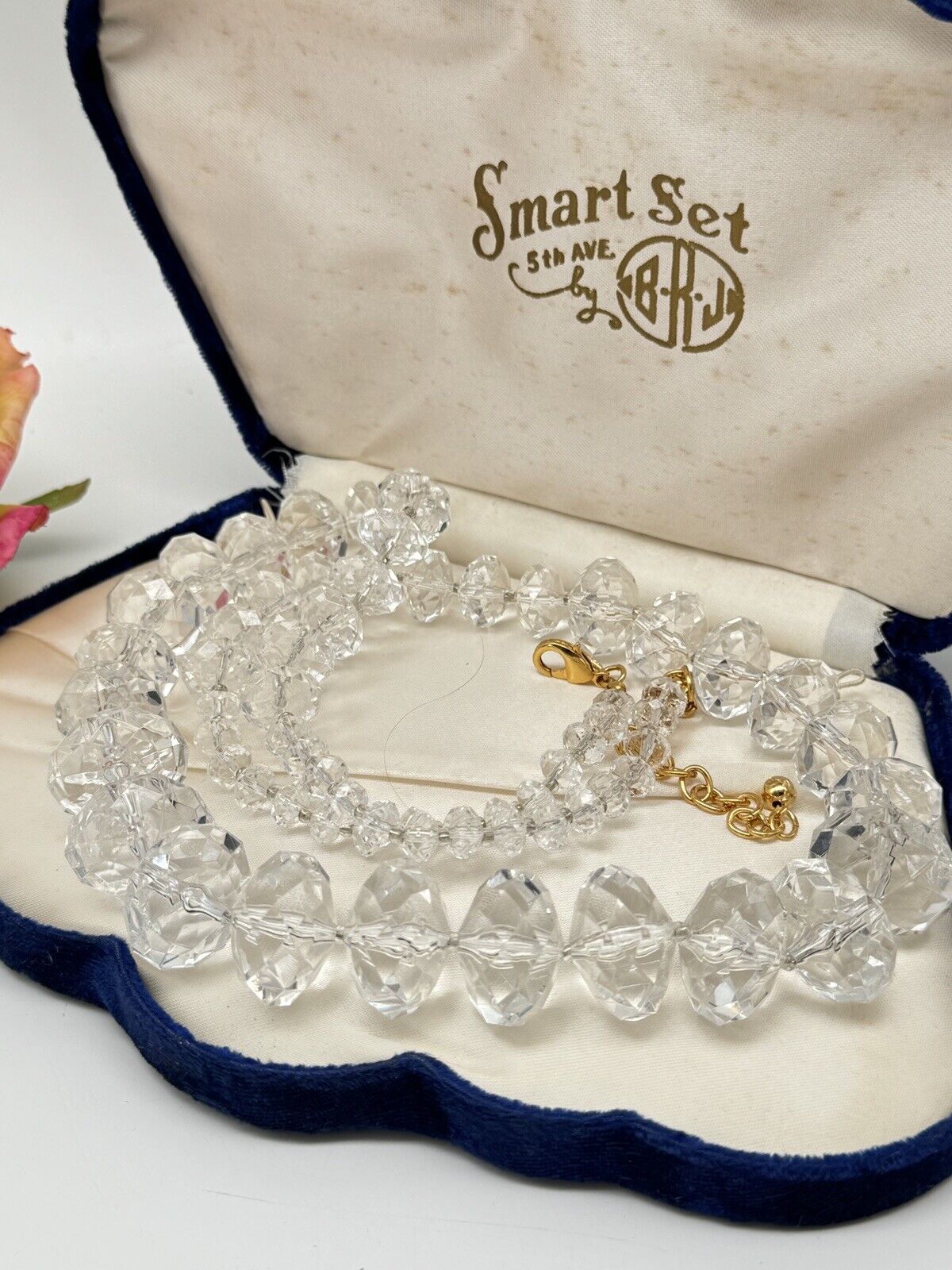 Joan RIVERS CLEAR Lucite Faceted Bead Necklace ca.33”l ESTATE FIND