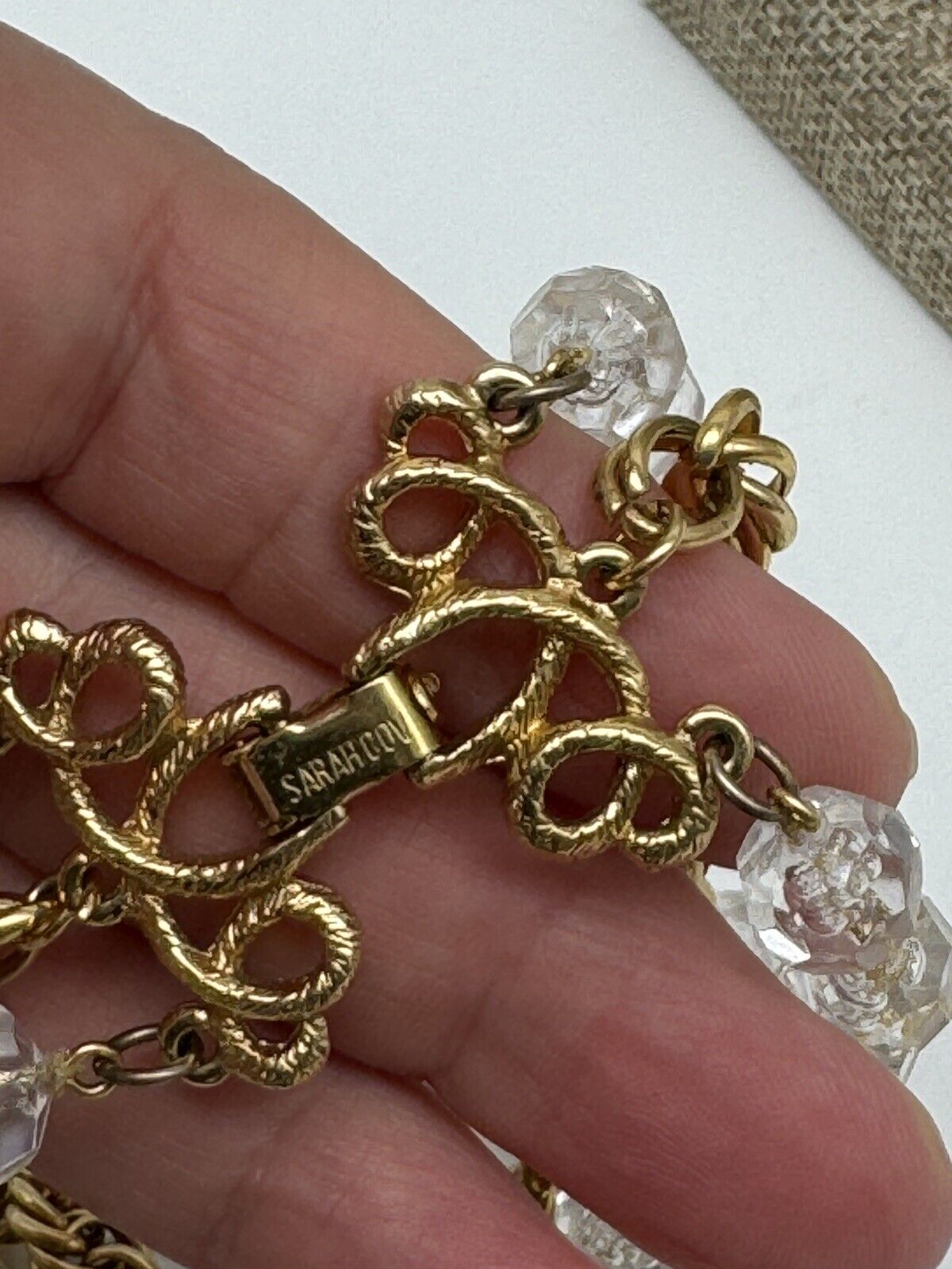 Vintage Sarah Coventry 3 Strand Lucite & Gold-Tone Chain Necklace ESTATE FIND