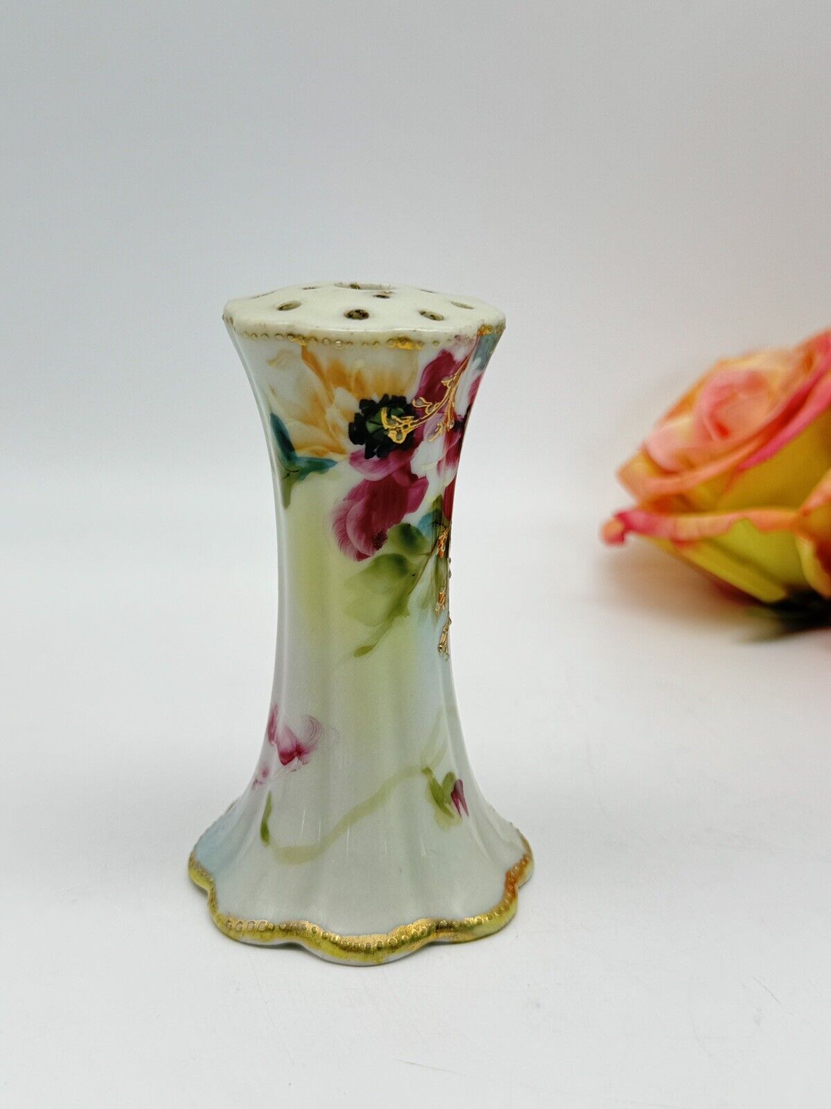 Vintage Nippon Signed Hat Pin Holder Pink Floral Design Moriage Accents