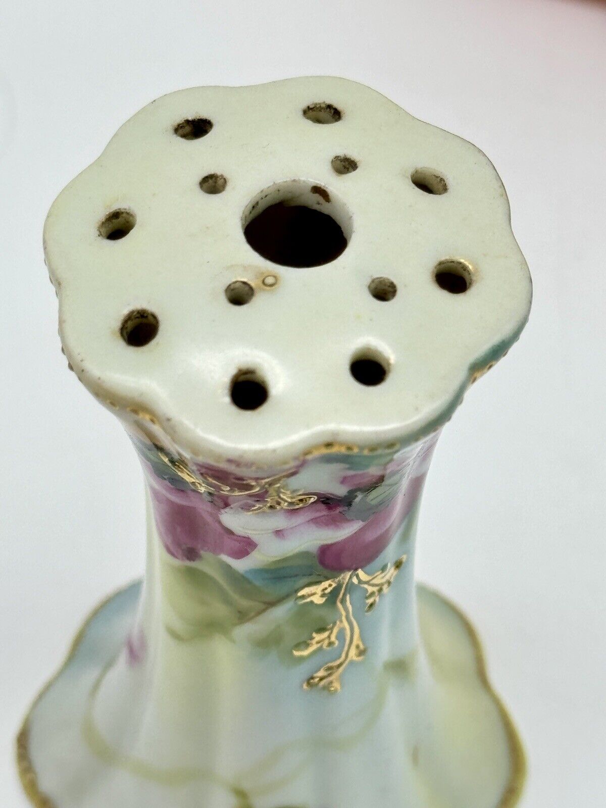 Vintage Nippon Signed Hat Pin Holder Pink Floral Design Moriage Accents