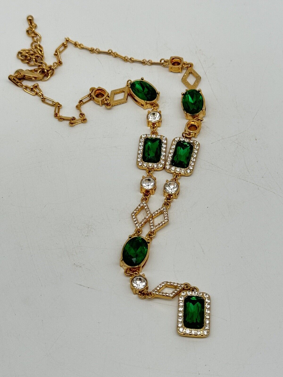 Vintage Green Rhinestone Necklace Goldtone Circa 21”l ESTATE FIND