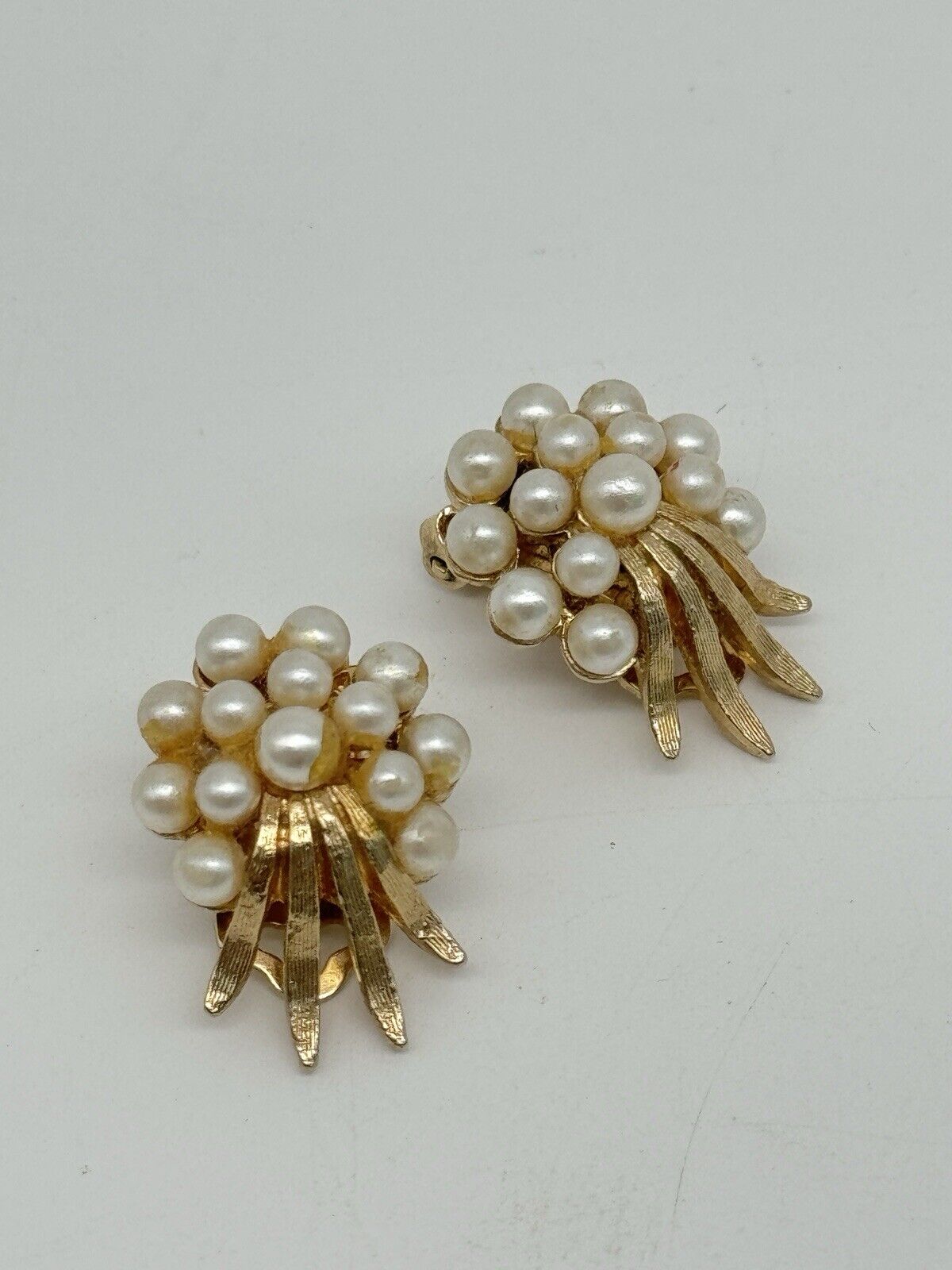 Vintage Faux Pearl Goldtone Clip-on Earrings ESTATE FIND