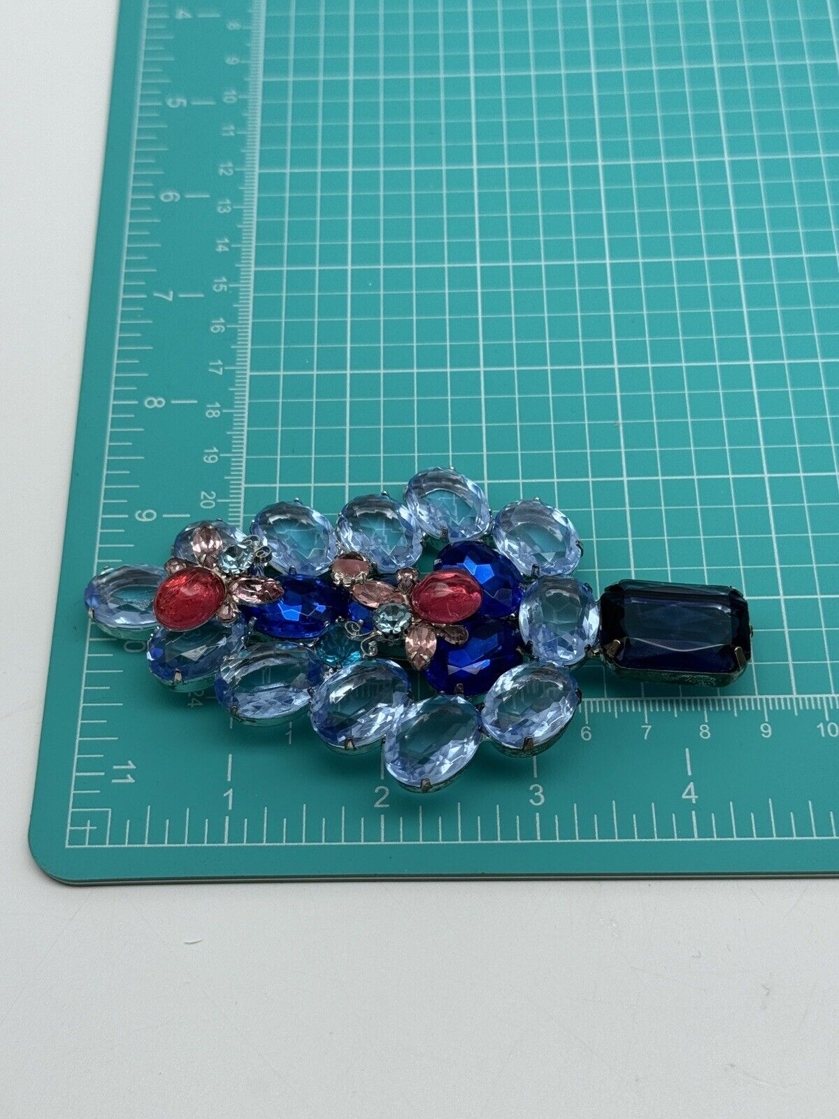 Vintage UNSIGNED Gale & Friends Large Statement Christmas Tree Brooch Aqua, Pink, Bees