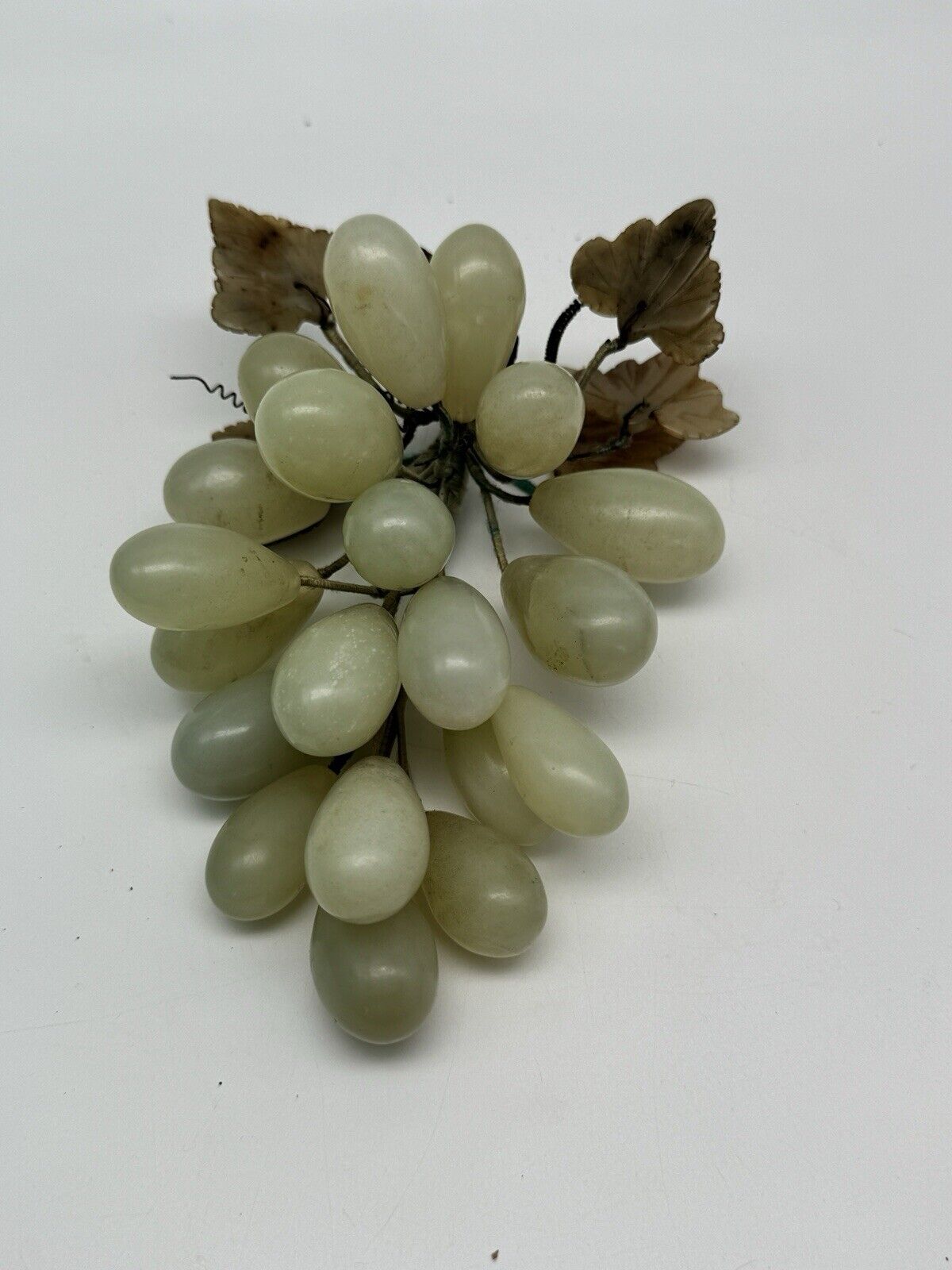 Vintage Grape Alabaster Jade Stone Cluster Light Grapes 5 Leaves