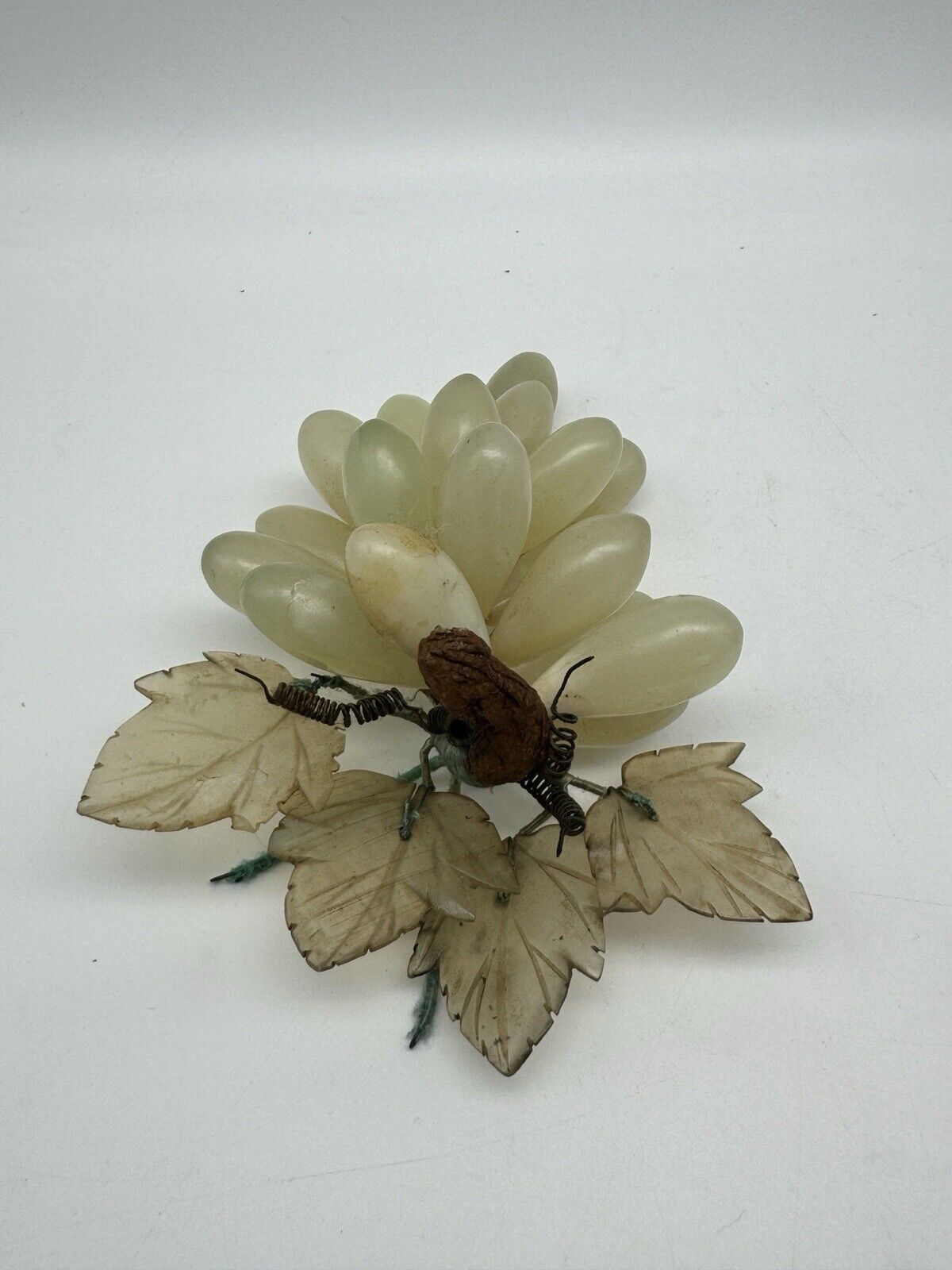 Vintage Grape Alabaster Jade Stone Cluster Light Grapes 4 Leaves