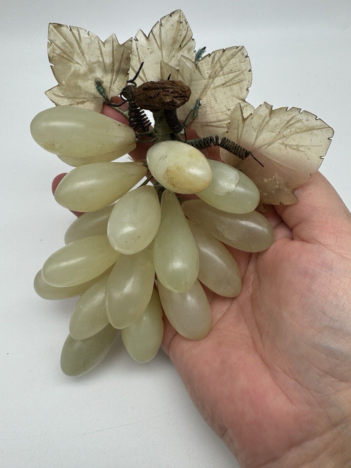 Vintage Grape Alabaster Jade Stone Cluster Light Grapes 4 Leaves