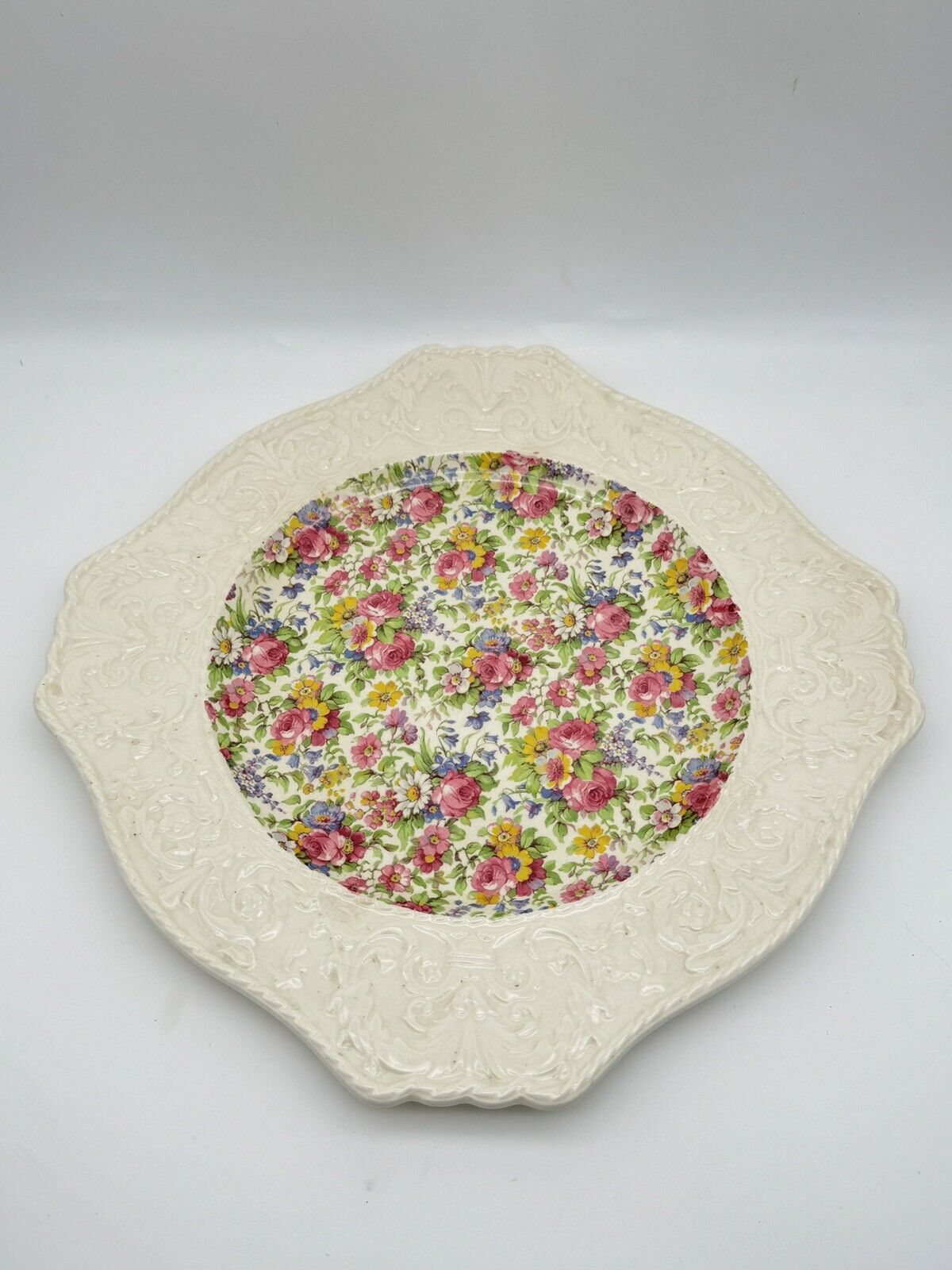Royal Winton Grimwades China Summertime CHINTZ Wedgwood Border Large Plate 12"