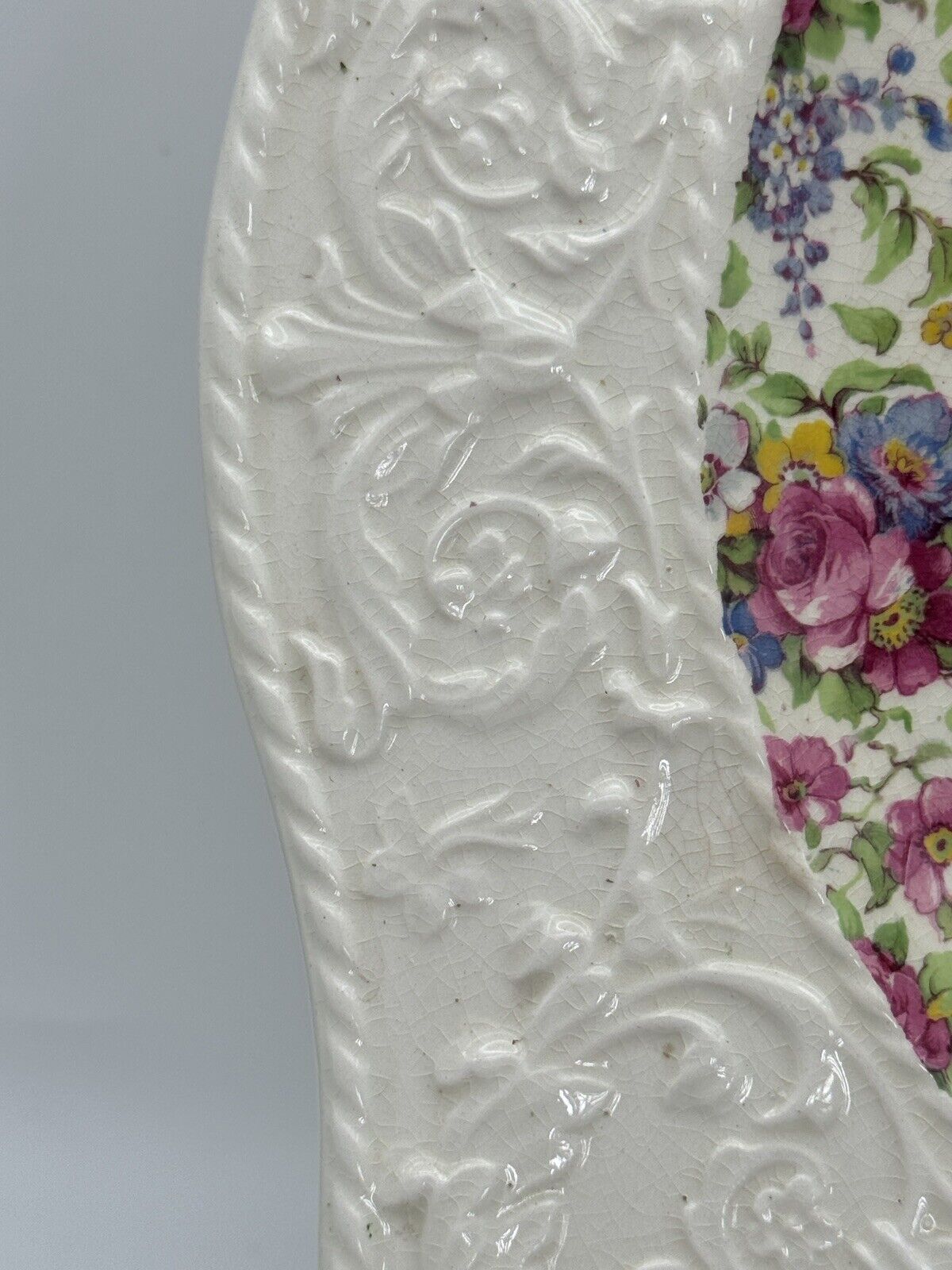 Royal Winton Grimwades China Summertime CHINTZ Wedgwood Border Large Plate 12"