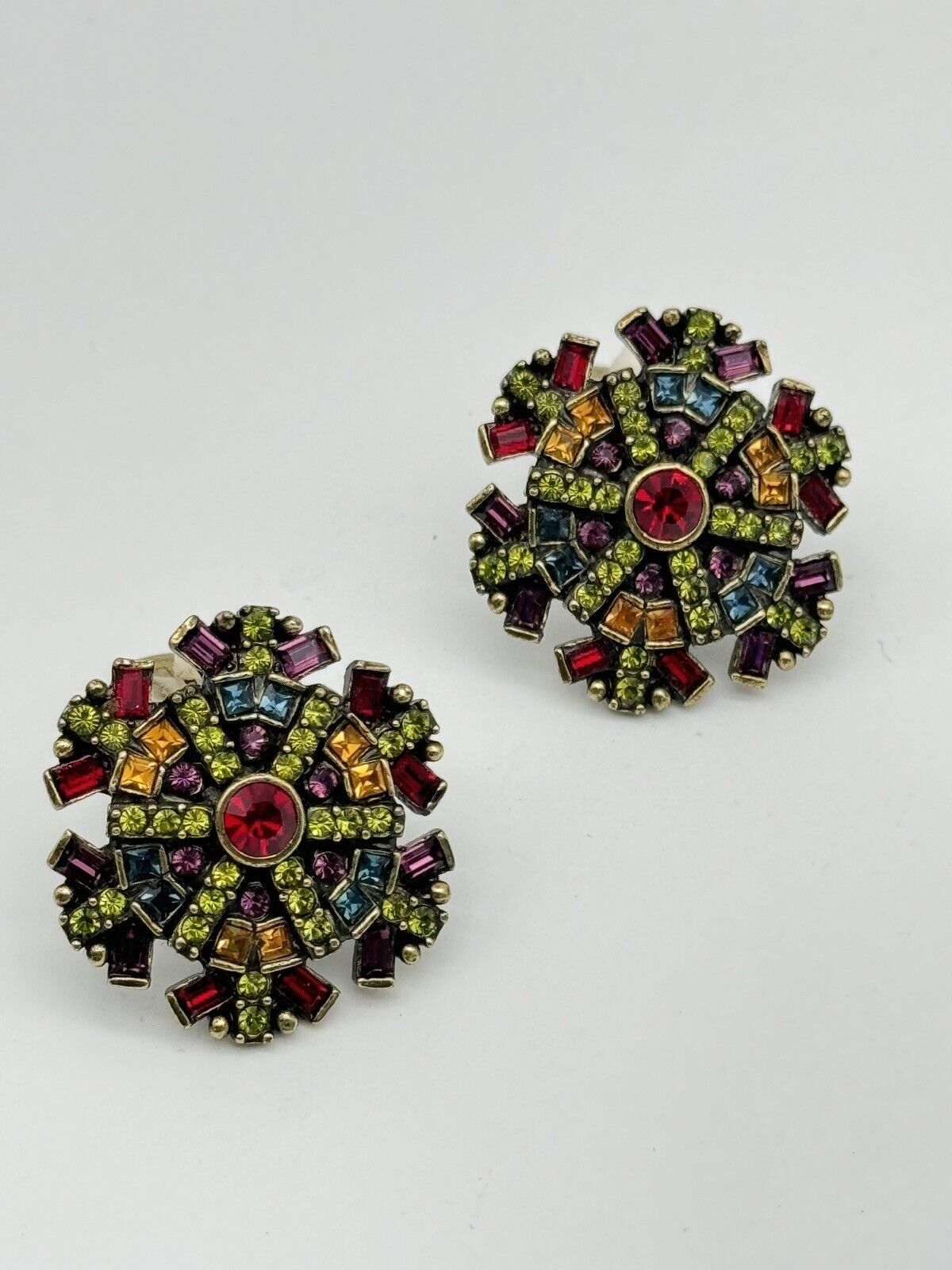 SIGNED Heidi Daus Gorgeous Snowflake Crystal Earrings ESTATE FIND