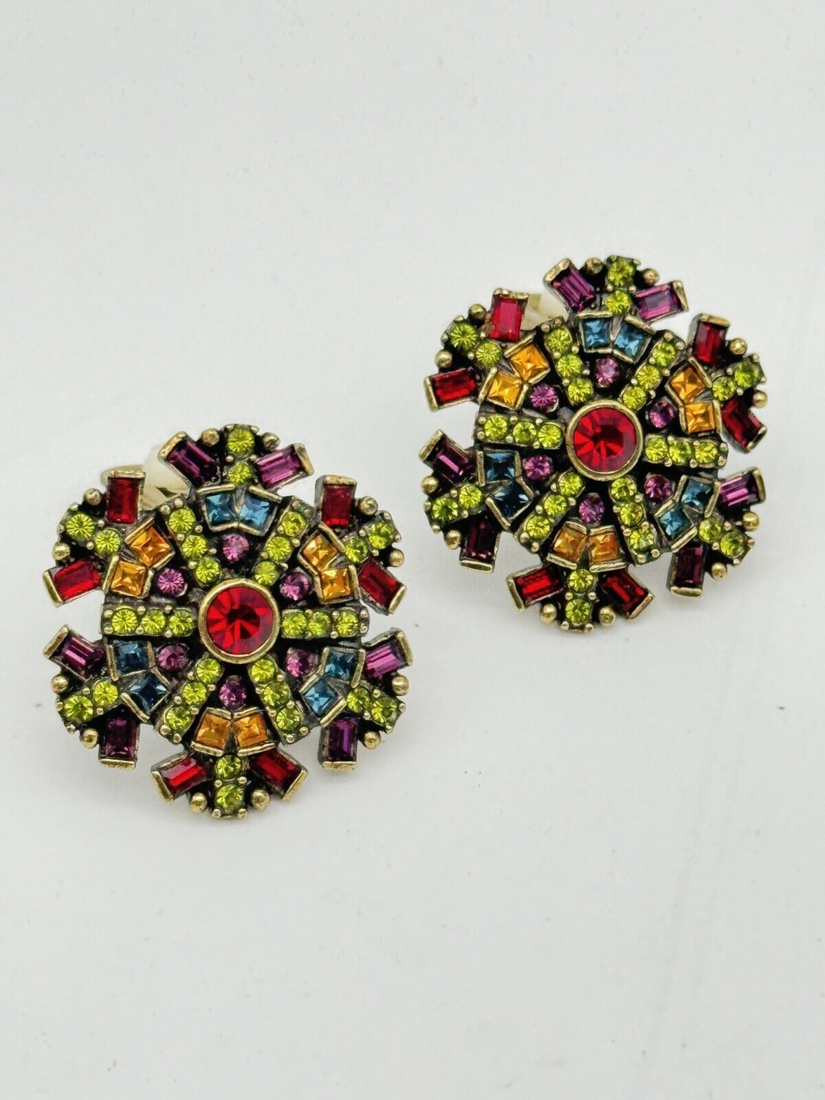 SIGNED Heidi Daus Gorgeous Snowflake Crystal Earrings ESTATE FIND