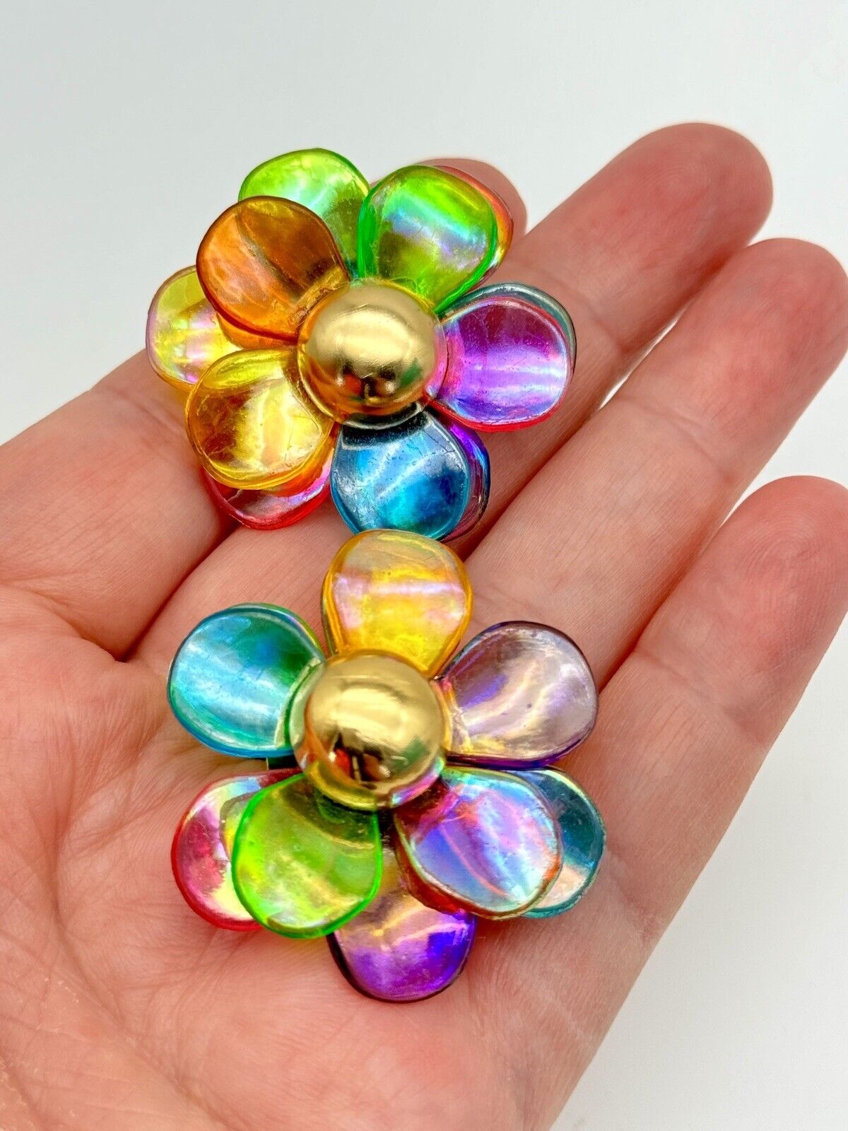 Vintage 80s Flower Earrings Rainbow Colors Acrylic Clip-on
