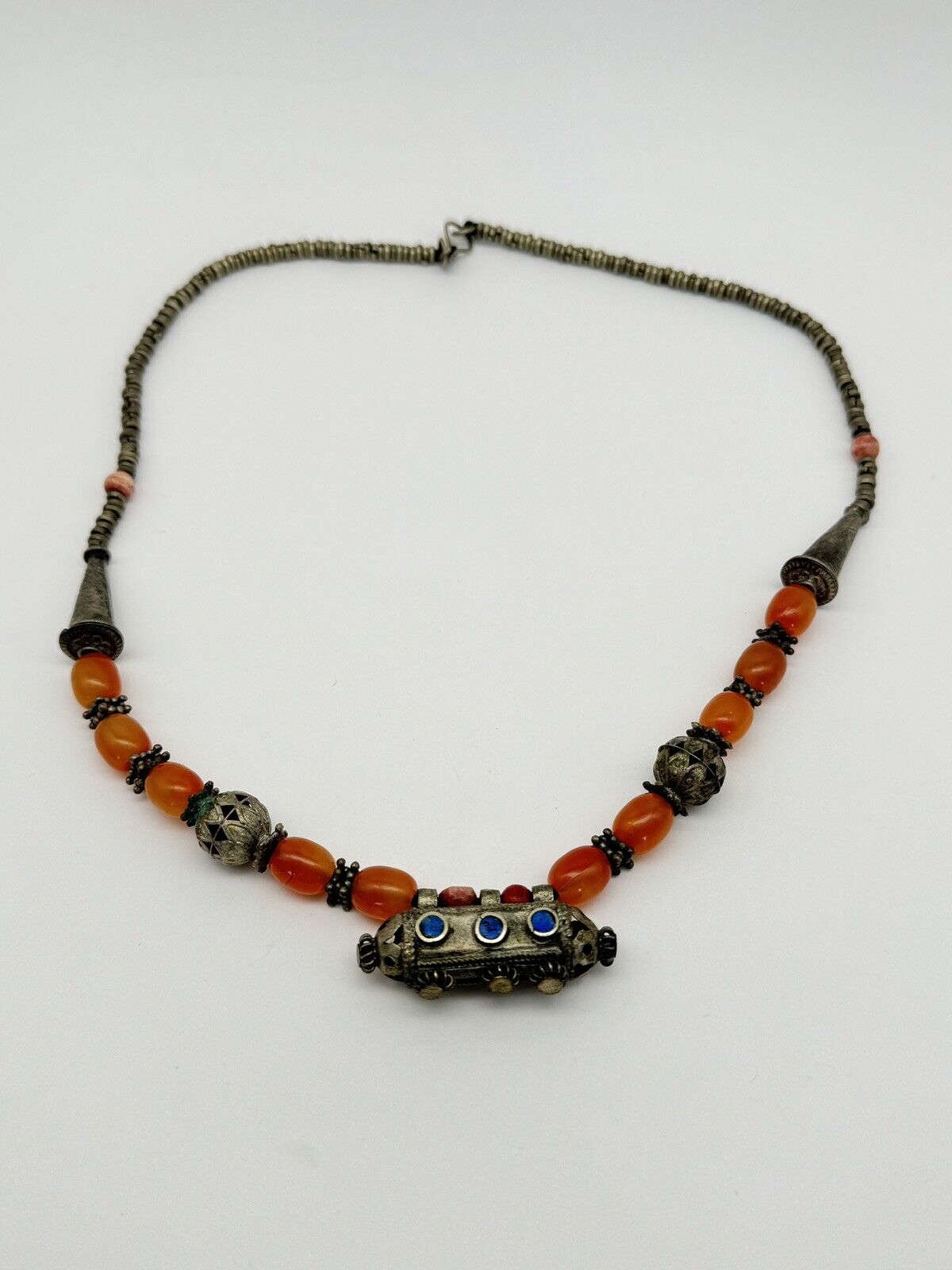 Vintage Tribal Style ARTISAN Crafted Necklace Silvertone Orange Beads 25”