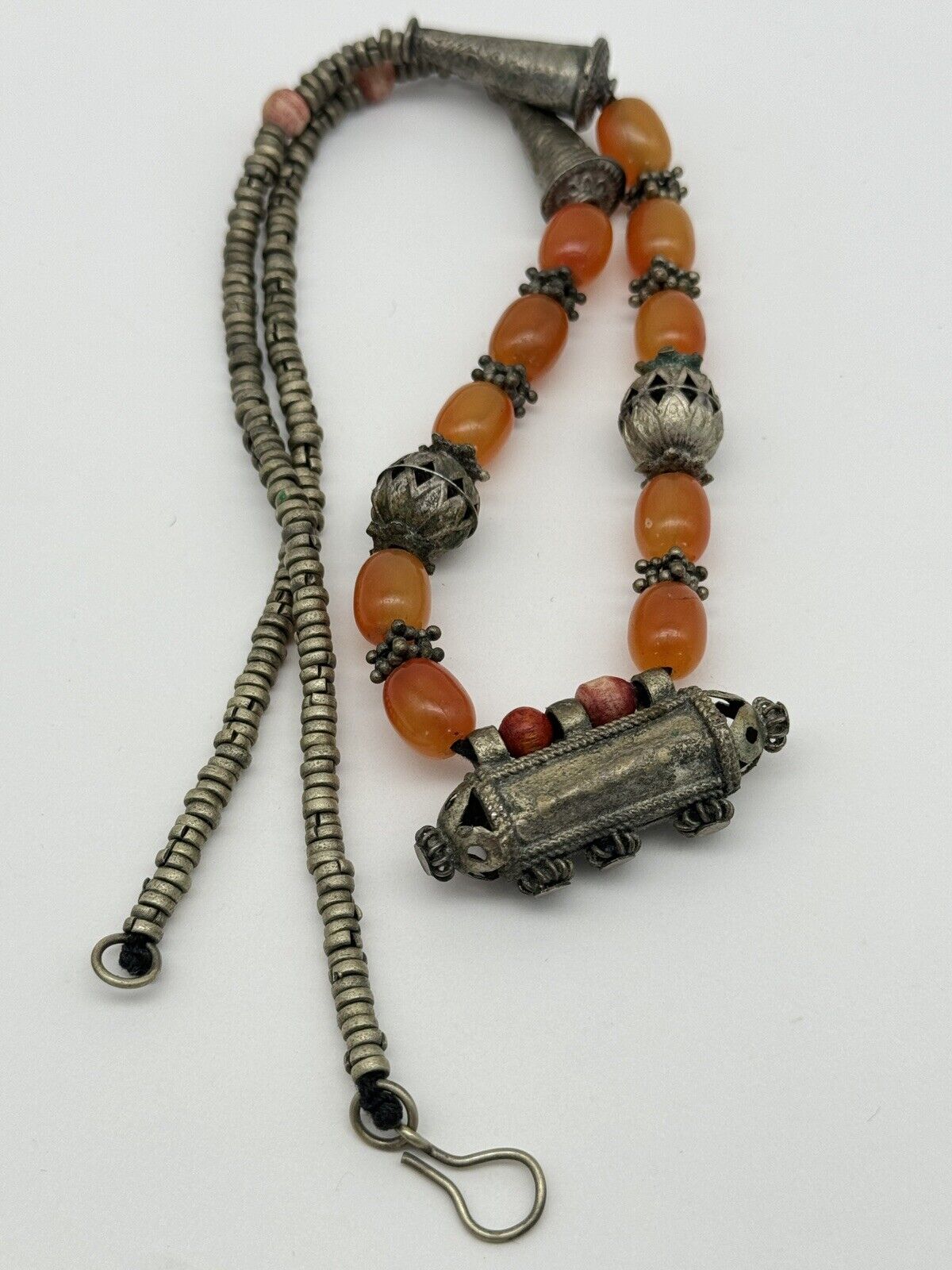 Vintage Tribal Style ARTISAN Crafted Necklace Silvertone Orange Beads 25”