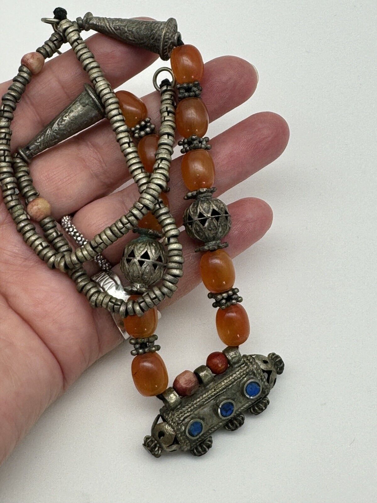 Vintage Tribal Style ARTISAN Crafted Necklace Silvertone Orange Beads 25”