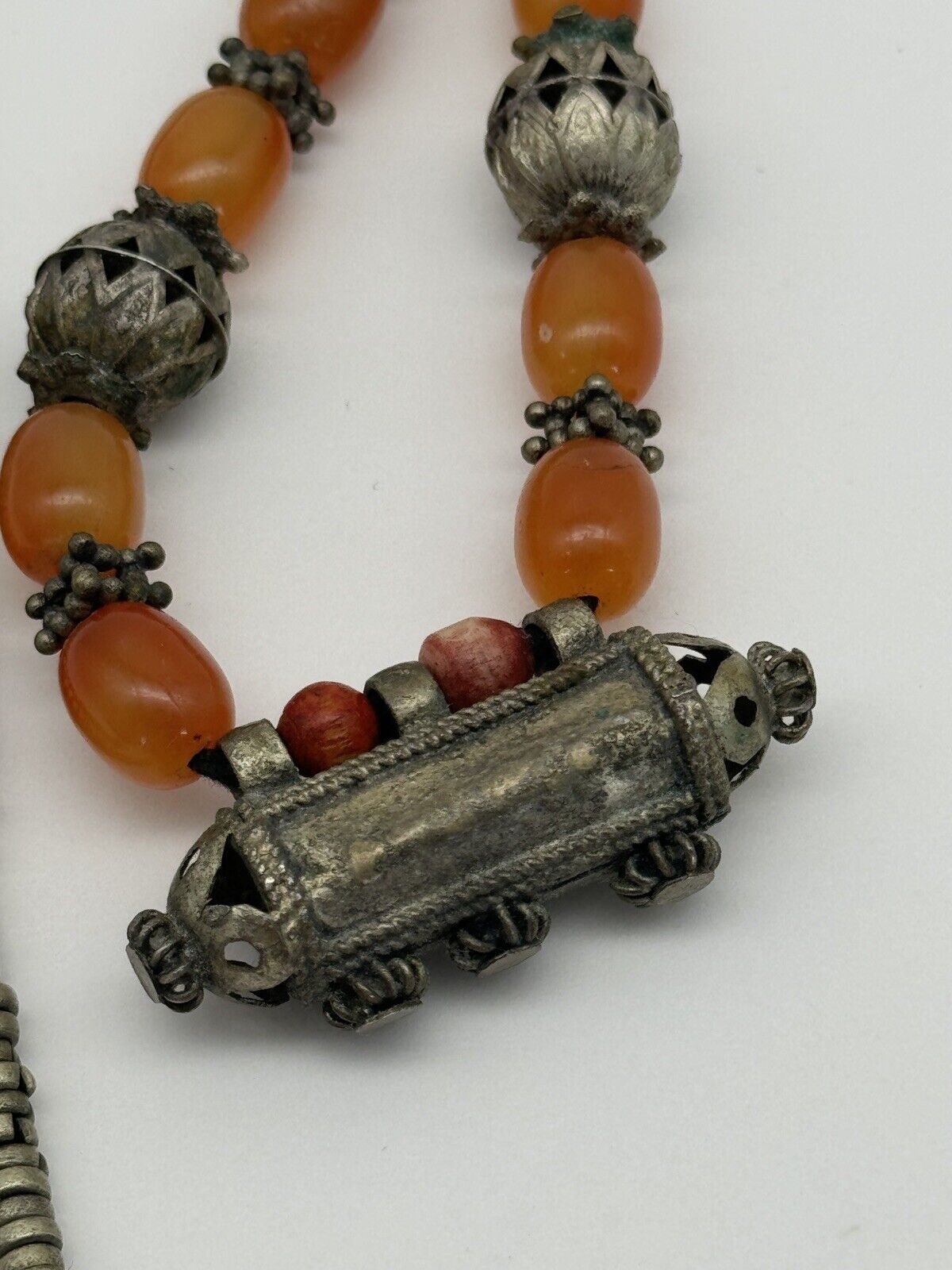 Vintage Tribal Style ARTISAN Crafted Necklace Silvertone Orange Beads 25”
