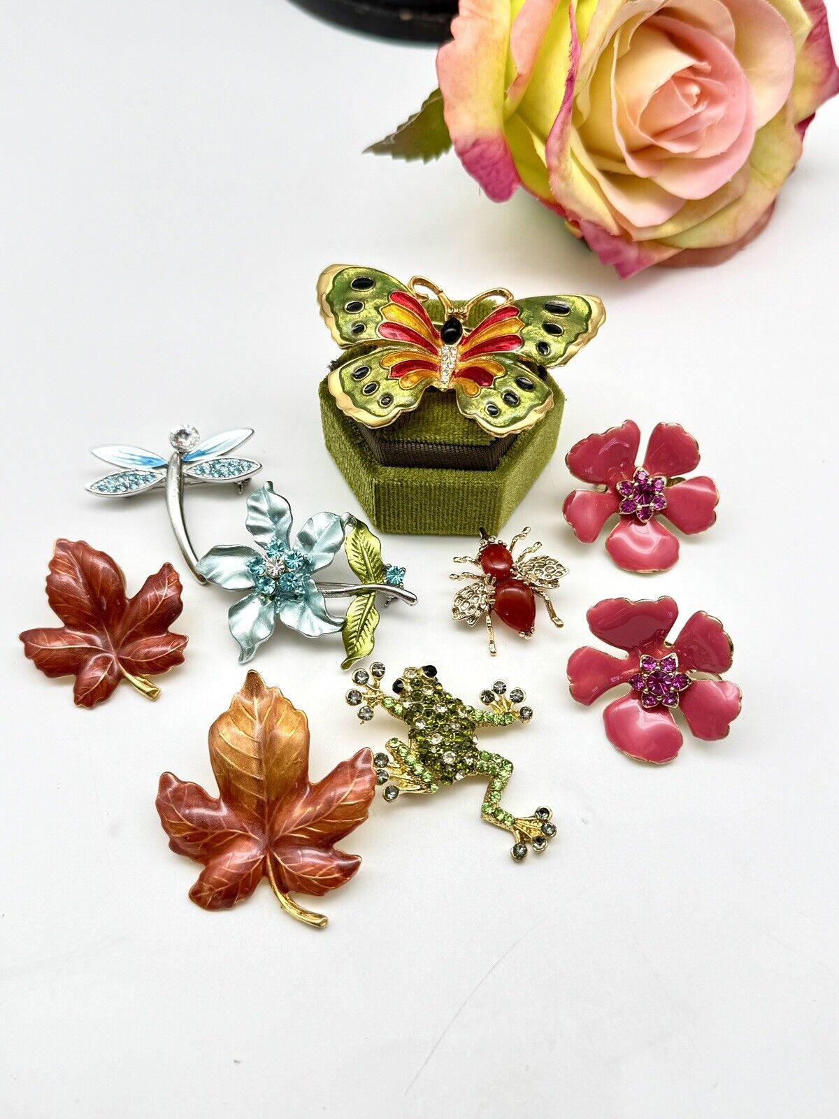 Vintage Jewelry Lot With Case THE GARDEN COLLECTION 9 Pieces‼️