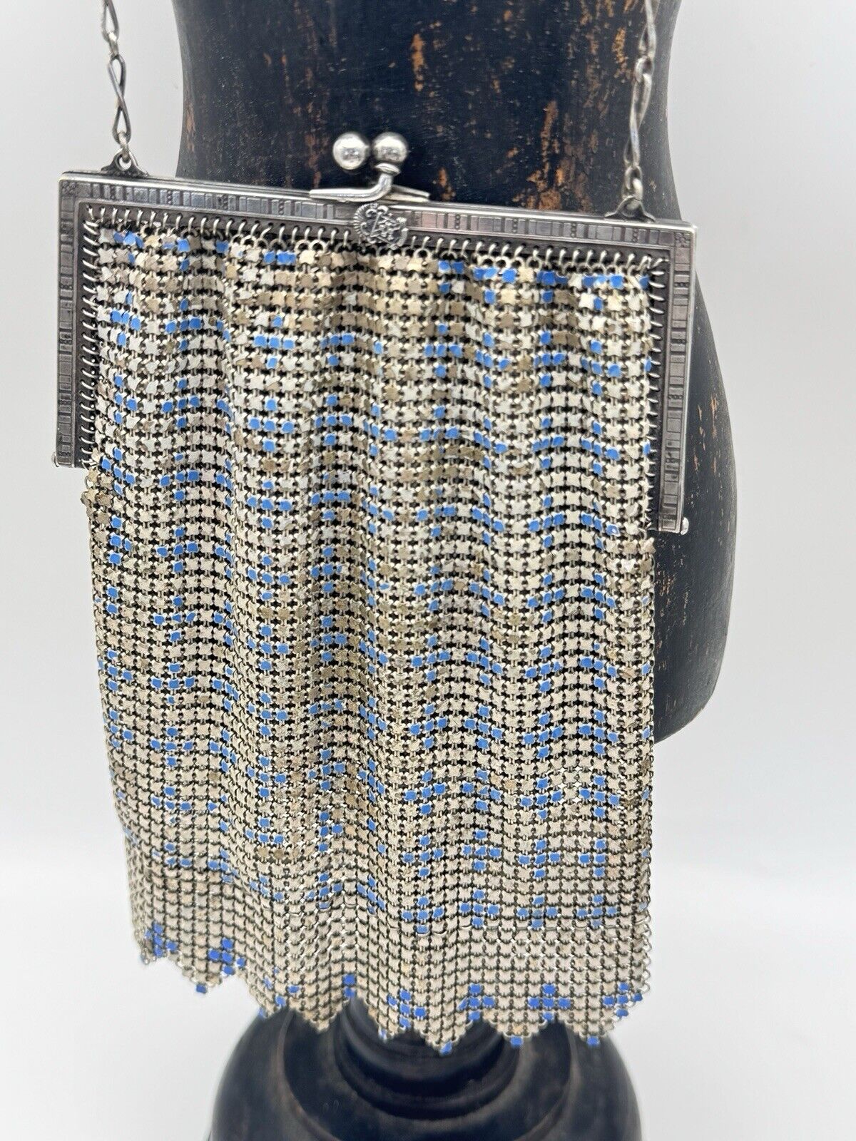 1920s Whiting & Davis Chain Mail Purse Blue & Silver