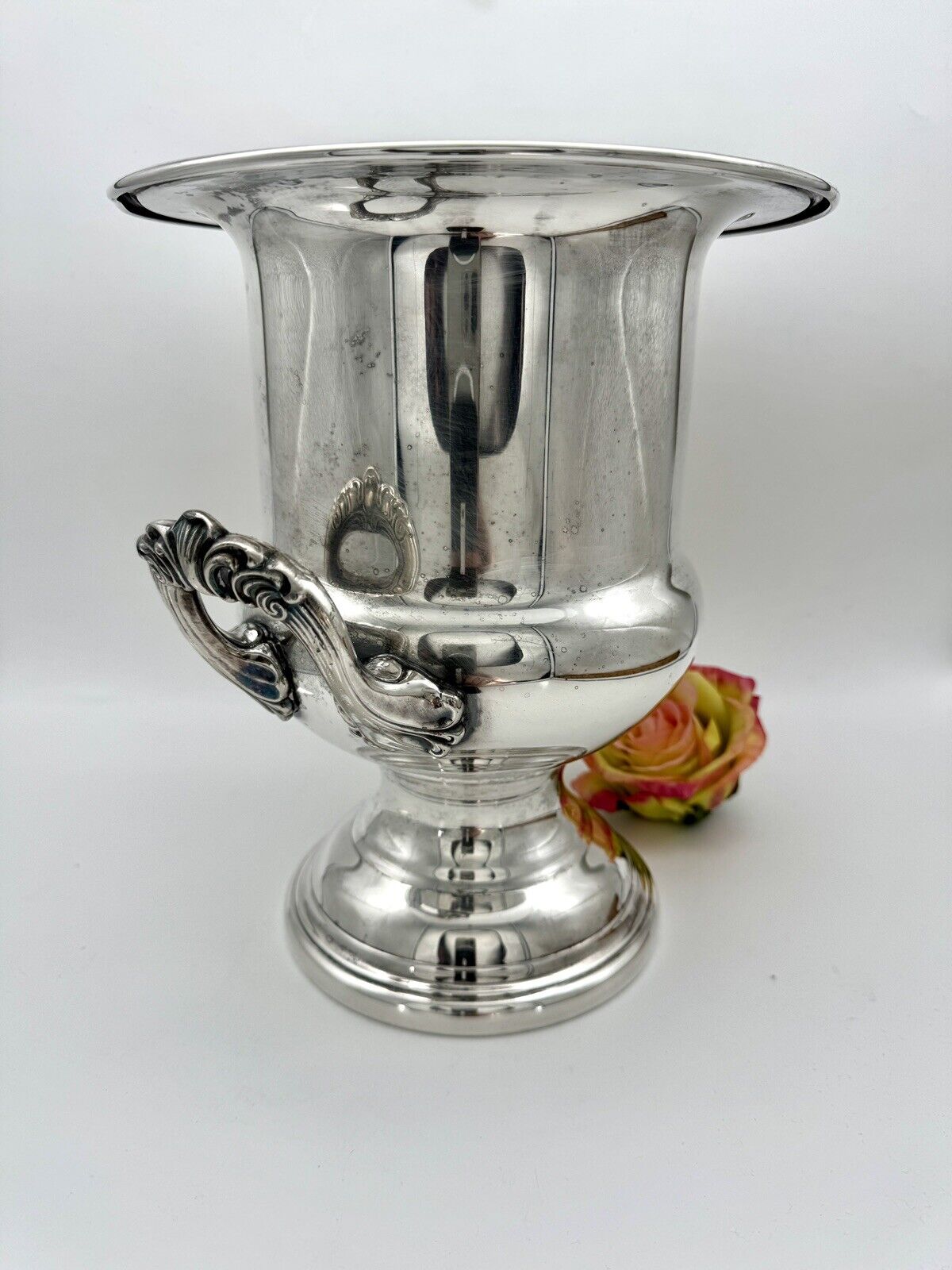 VINTAGE Newport Gorham Silverplate Urn Trophy STYLE Champagne Ice Bucket 10"
