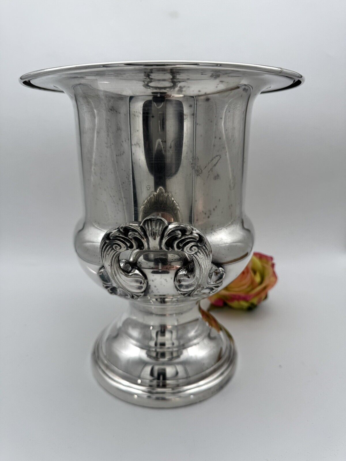 VINTAGE Newport Gorham Silverplate Urn Trophy STYLE Champagne Ice Bucket 10"