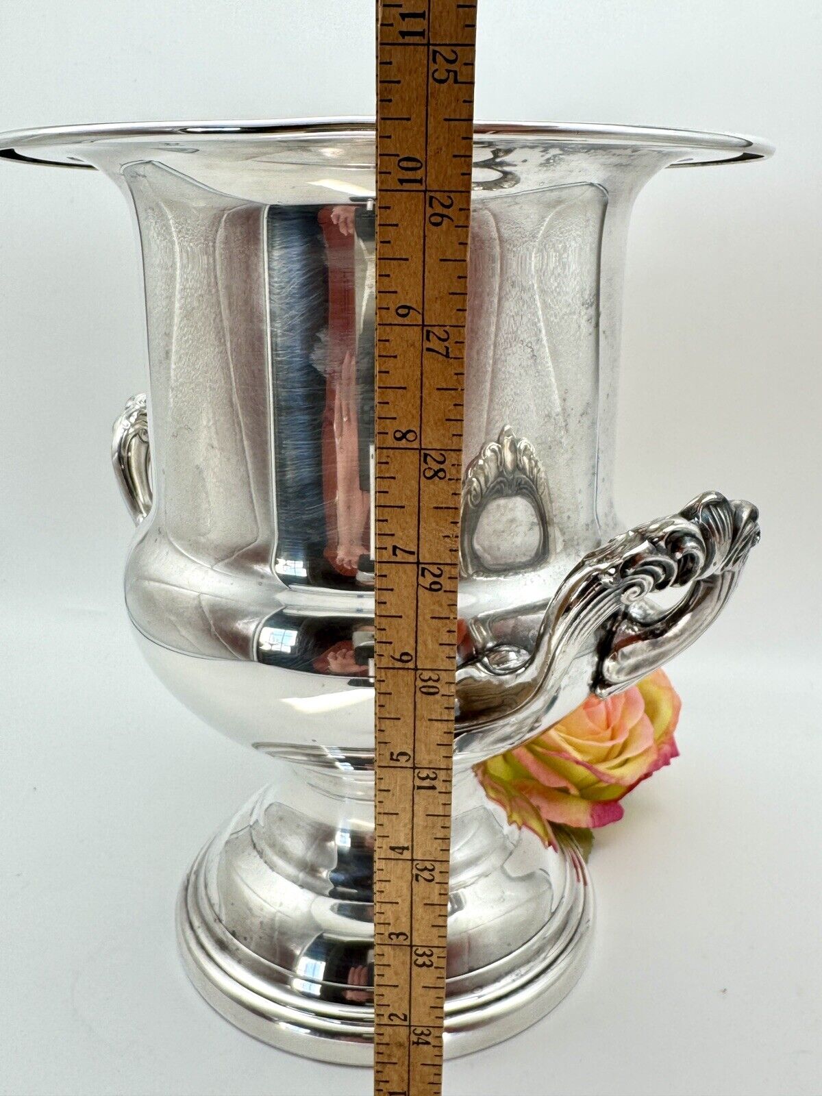 VINTAGE Newport Gorham Silverplate Urn Trophy STYLE Champagne Ice Bucket 10"