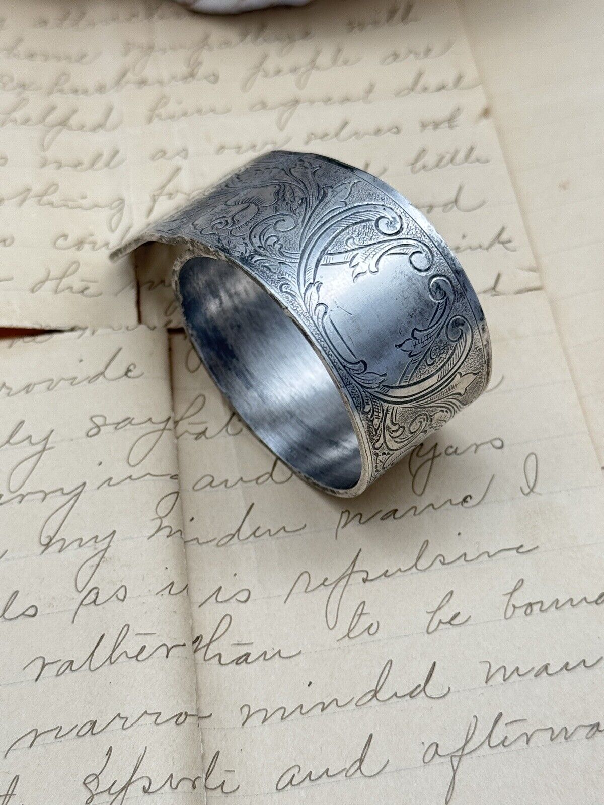 Antique Victorian Napkin Ring Silverplate ROGERS FLORAL SCROLL No Monogram