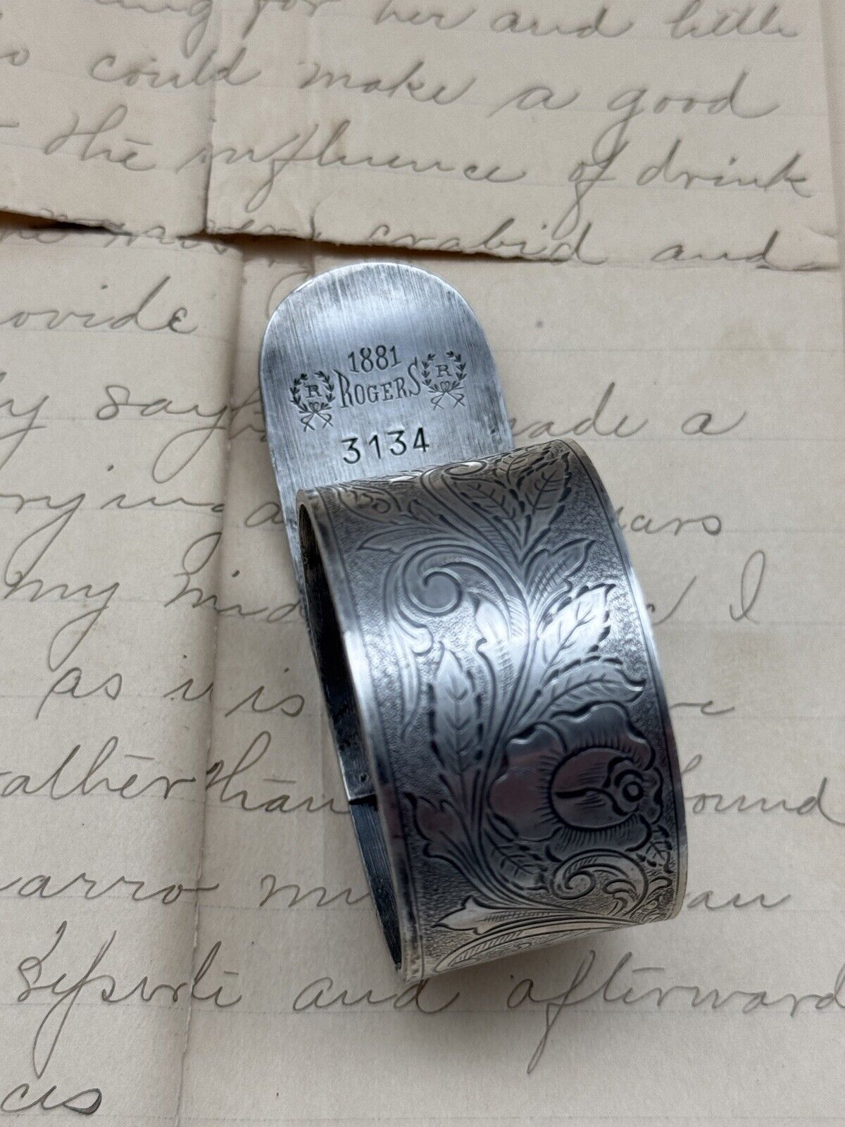 Antique Victorian Napkin Ring Silverplate ROGERS FLORAL SCROLL No Monogram