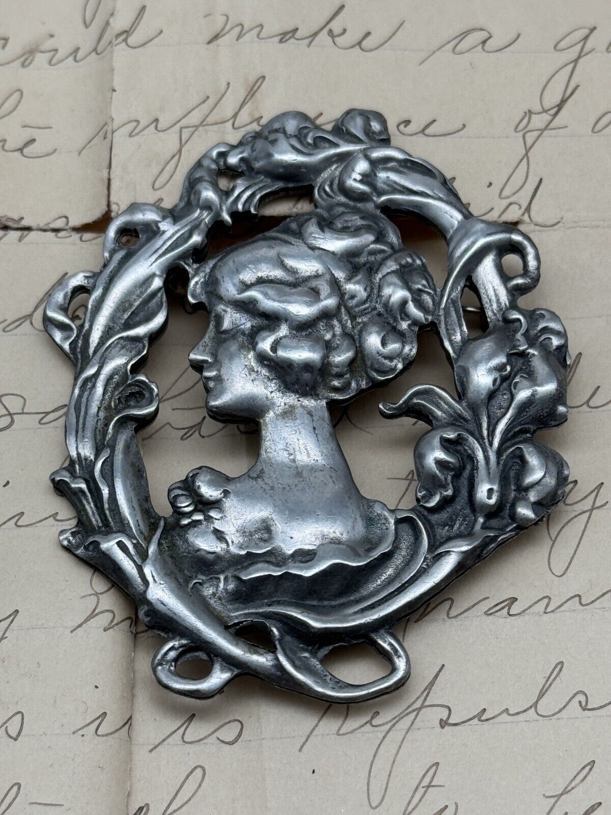Art Nouveau Style Cameo Brooch Silvertone Metal