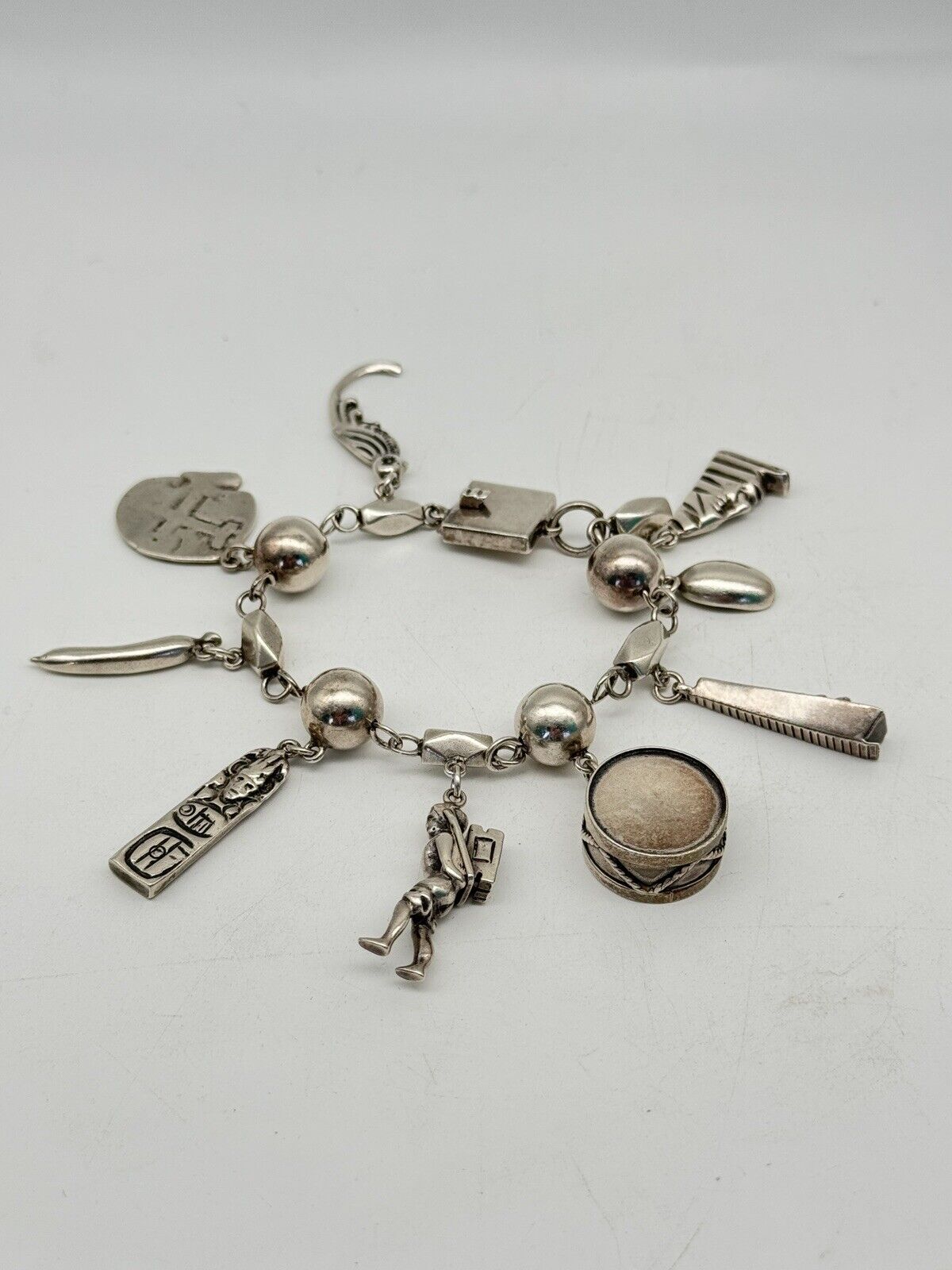 Vintage Mexico PARRA Sterling 9 Original Charms Heavy Link Bracelet 6.25+