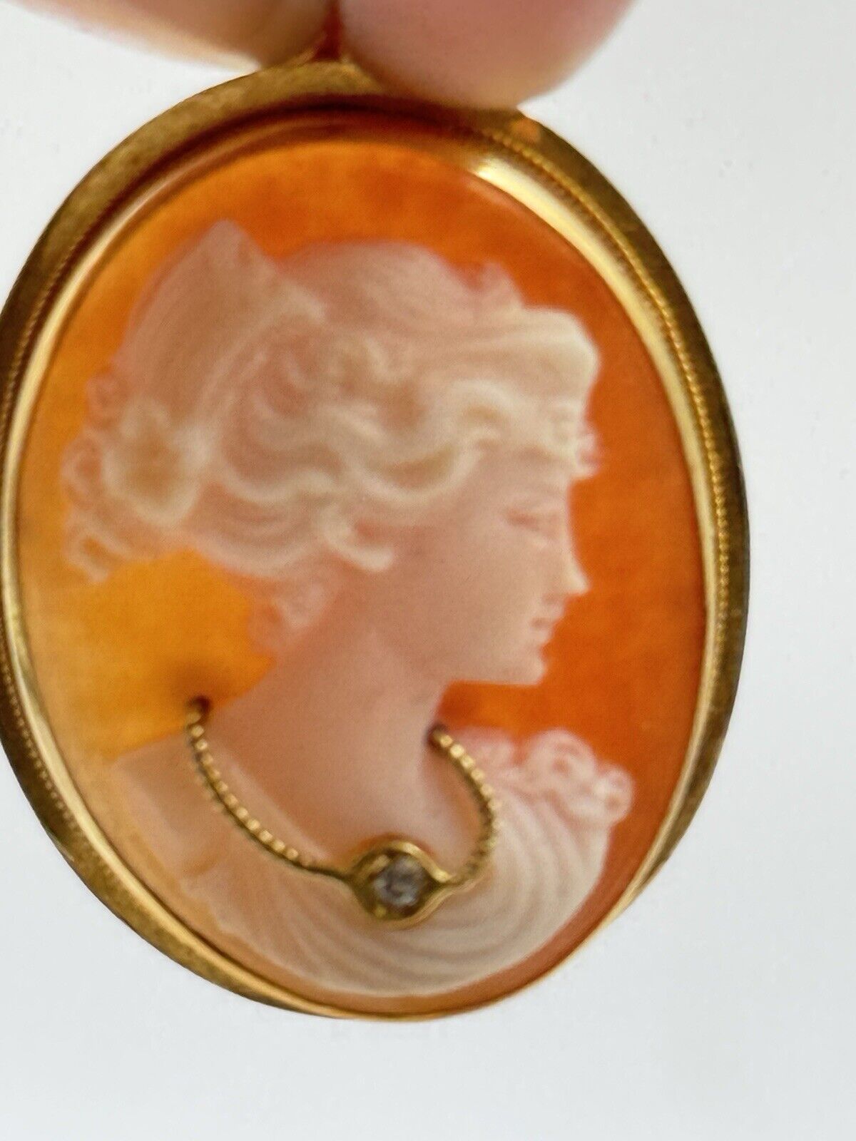 Vintage 18k 750 Hallmark Gold Habille Cameo Pendant Brooch