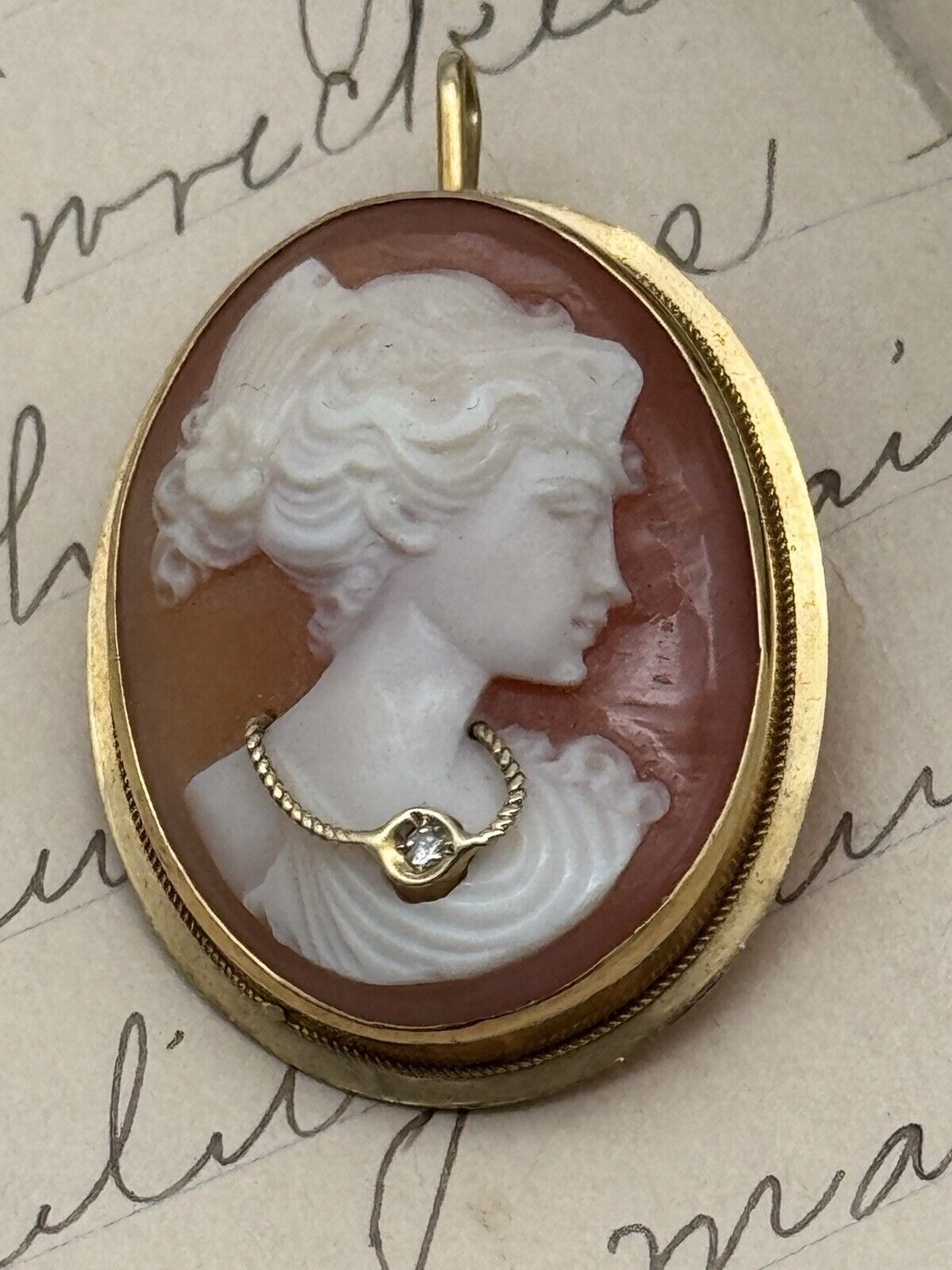 Vintage 18k 750 Hallmark Gold Habille Cameo Pendant Brooch