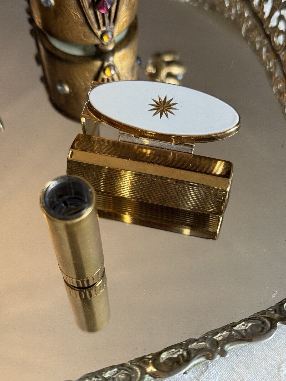 Vintage Stratton Lipstick & Mirror Goldtone White Enamel