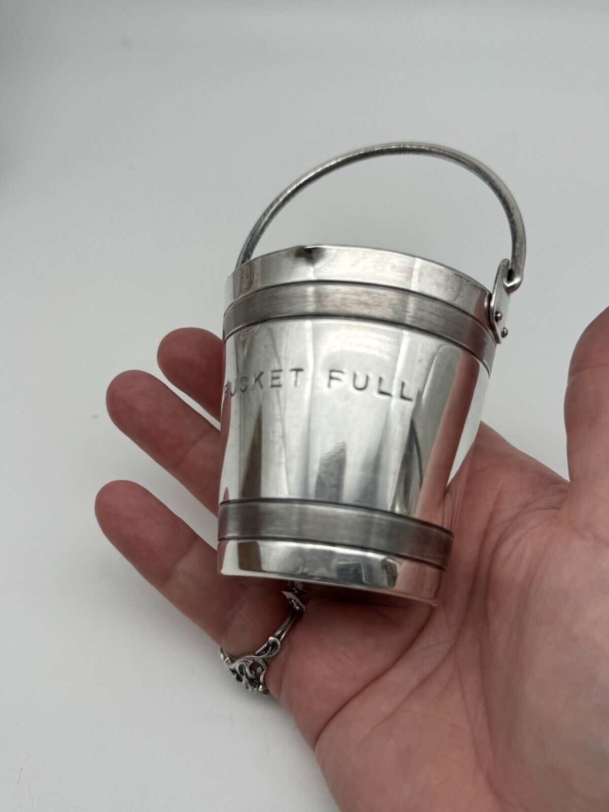 Vintage NAPIER “Bucket Full” Barware Jigger 1 To 4oz Silverplate