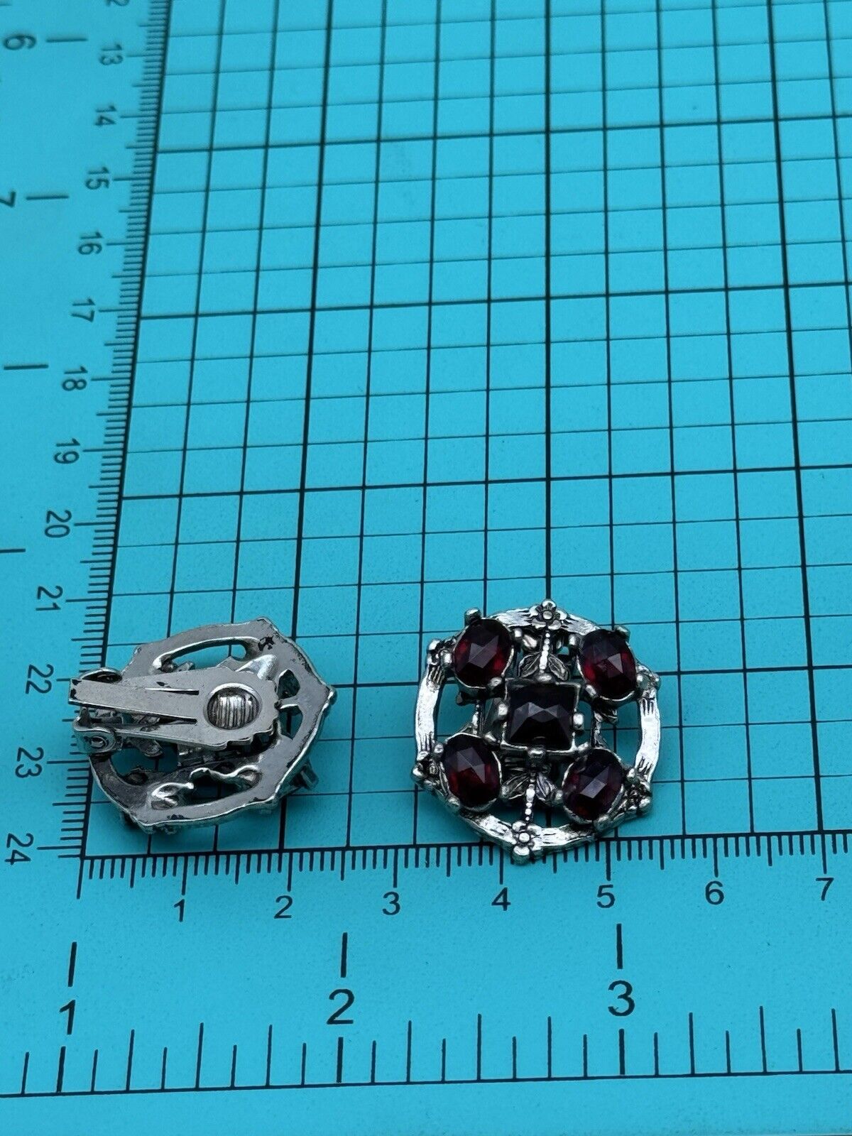 Vintage Red Rhinestone Silvertone Clipon Earrings