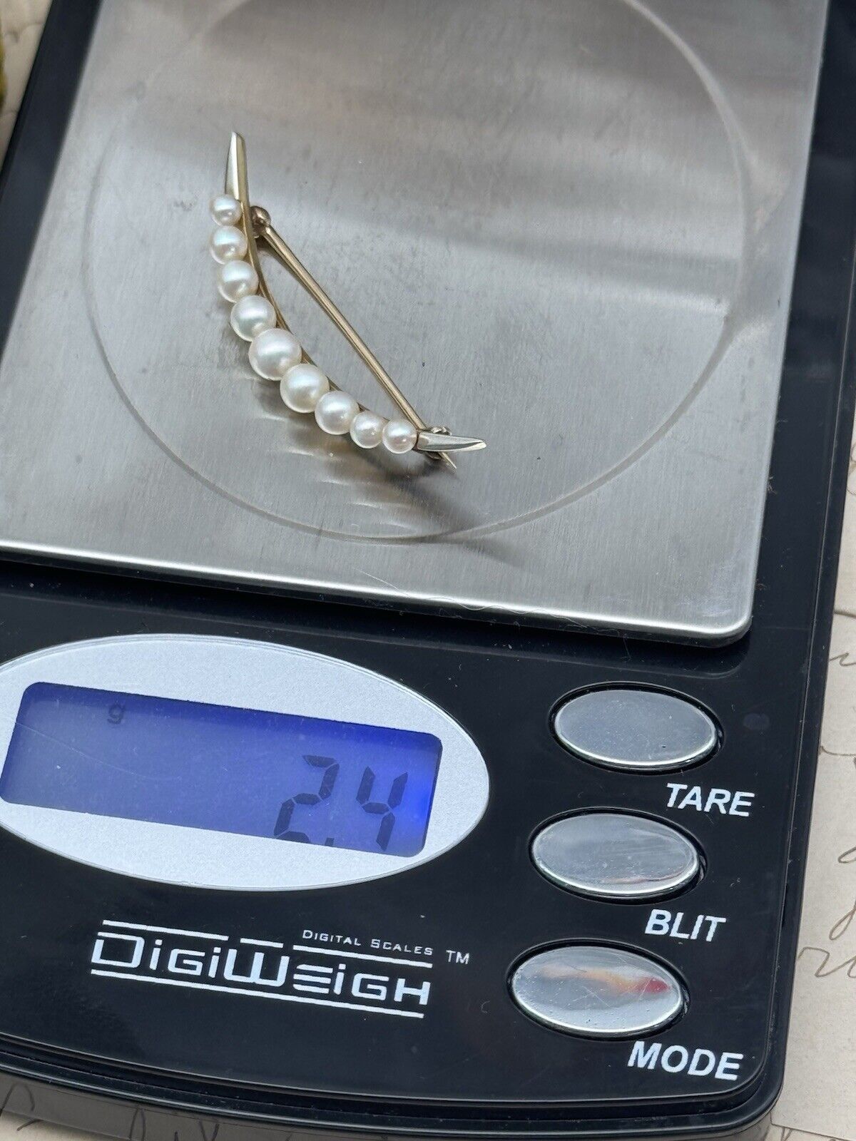 Vintage 14k Gold Pearl Crescent Moon Brooch Graduated 9 Pearls