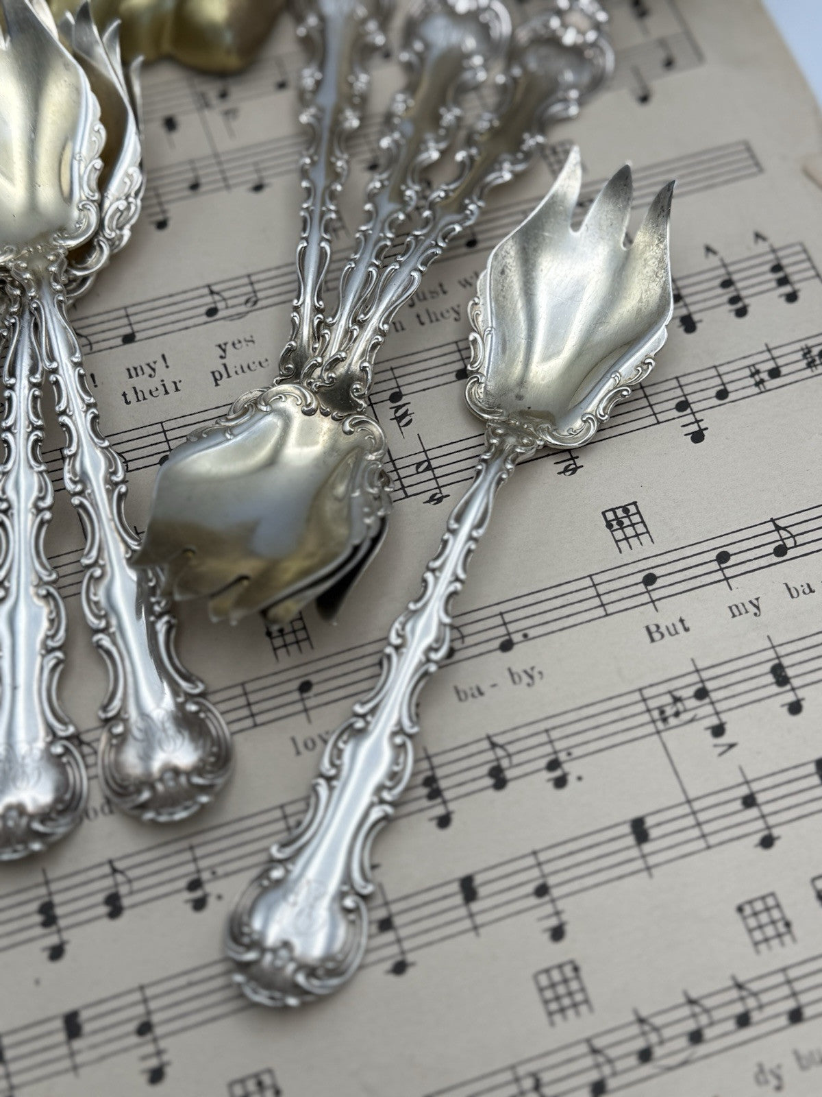 8 Ice Cream Forks Strasbourg Sterling Lion Anchor Pat. 1897 Monogram