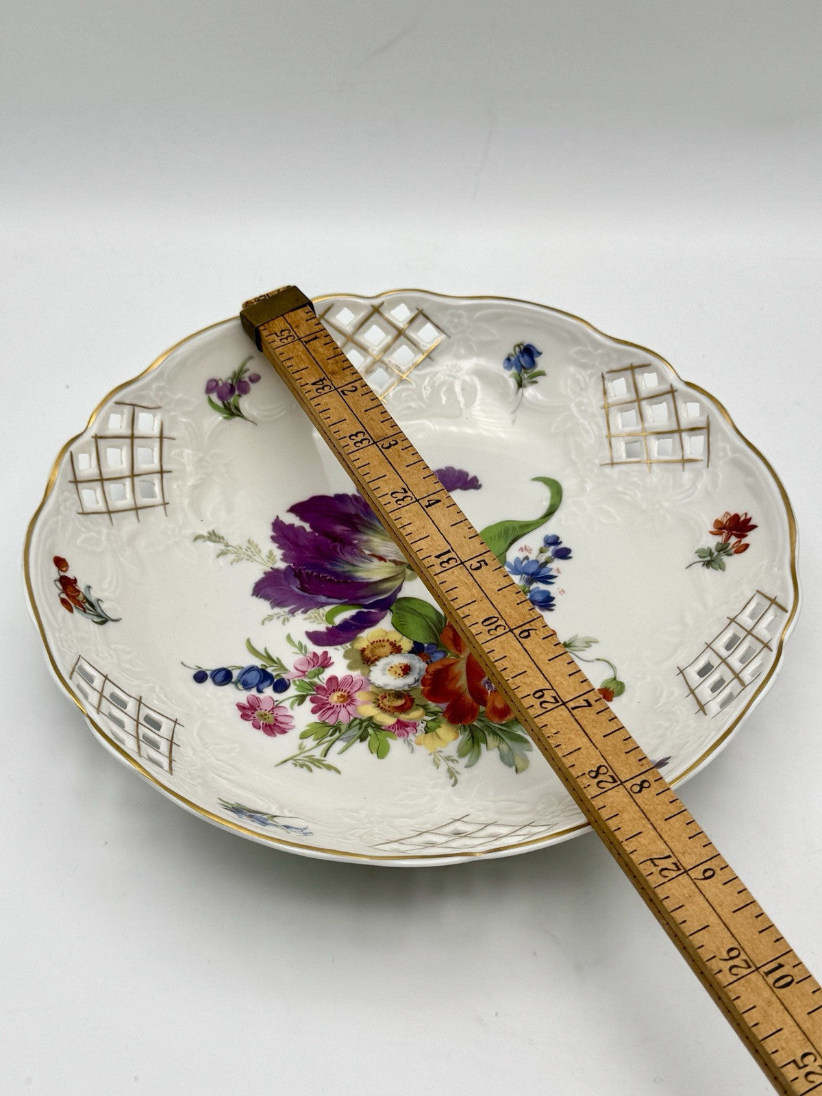 Vintage Floral Reticulated Bowl Porcelain HEDWIG 8” Estate Find