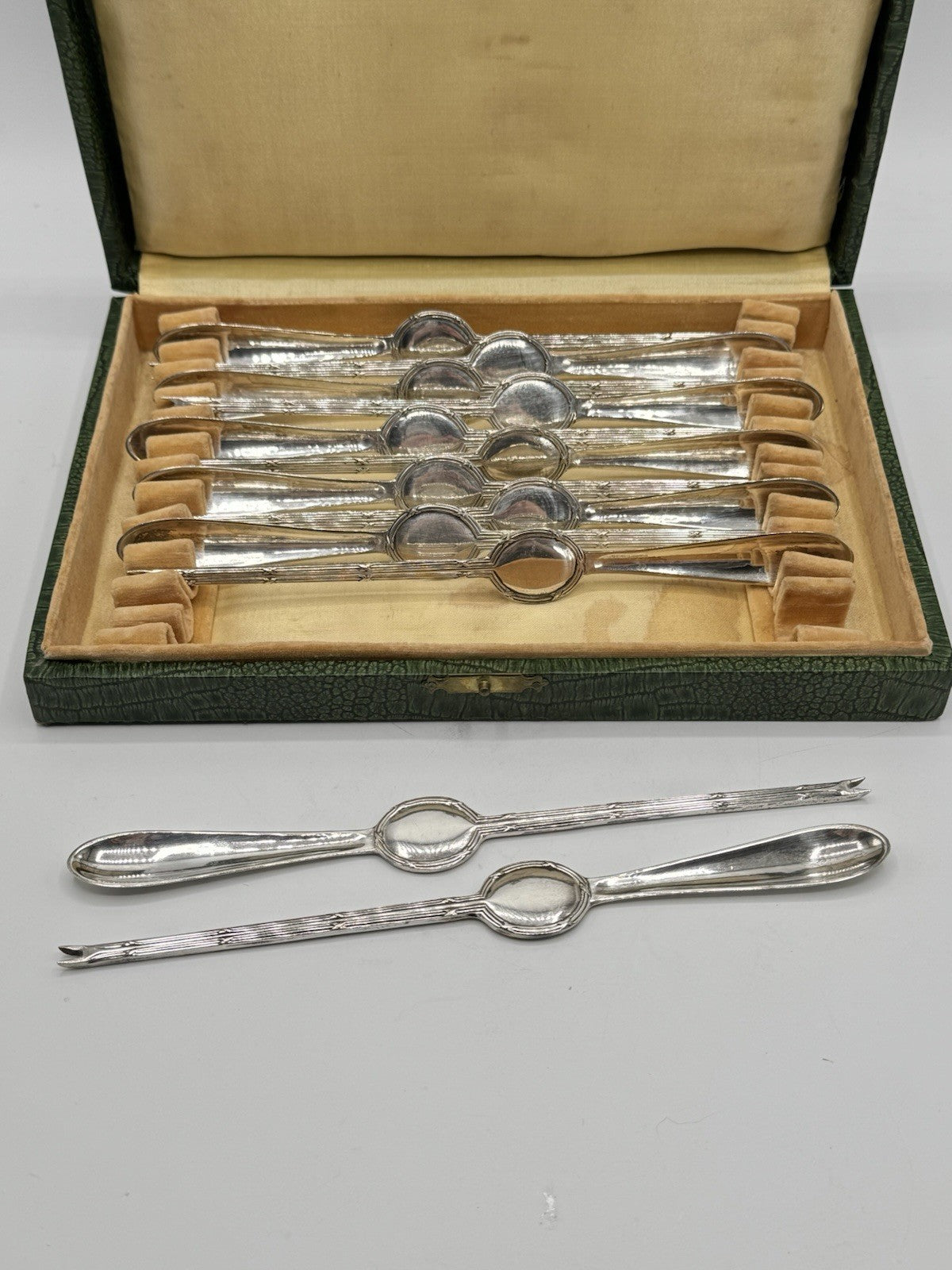 12 Antique Lobster Picks Art Nouveau Belgium Original Case NO MONOGRAM