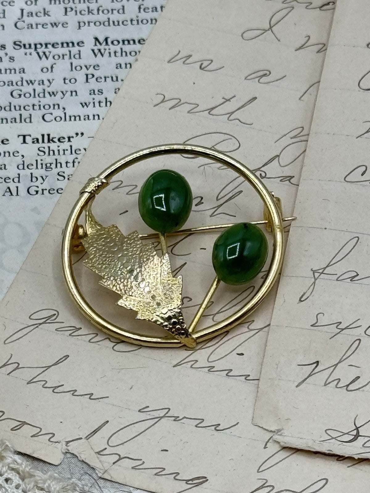 Vintage Goldtone Circle Brooch Jade Accents Floral MID CENTURY DESIGN