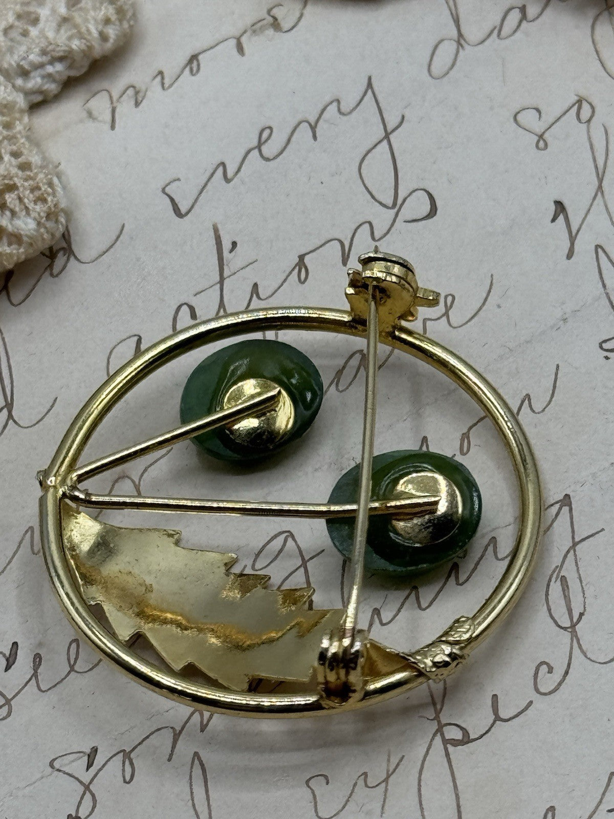 Vintage Goldtone Circle Brooch Jade Accents Floral MID CENTURY DESIGN