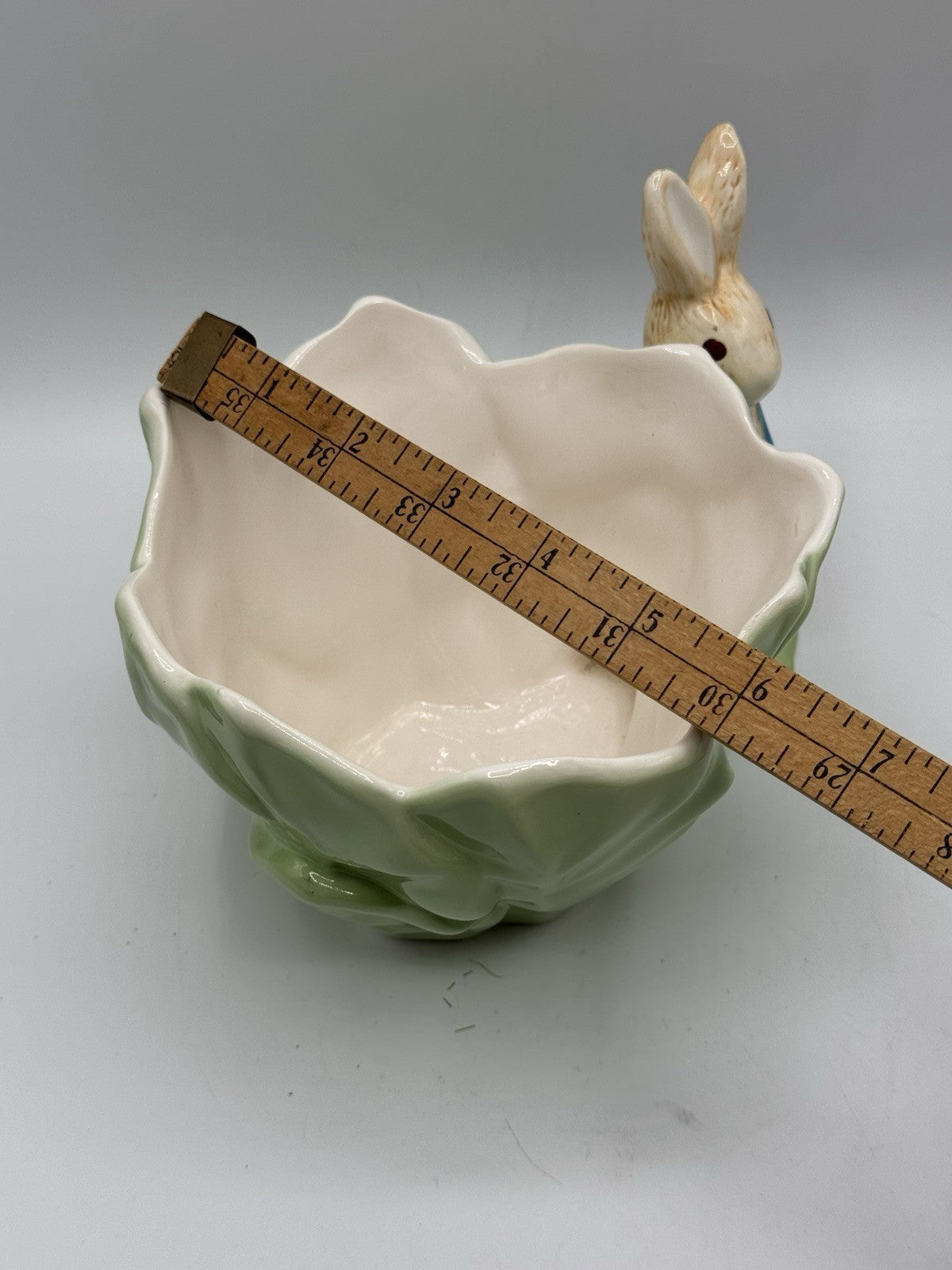 VINTAGE Teleflora 1998 Peter Rabbit Beatrix Potter Green Cabbage Planter Dish