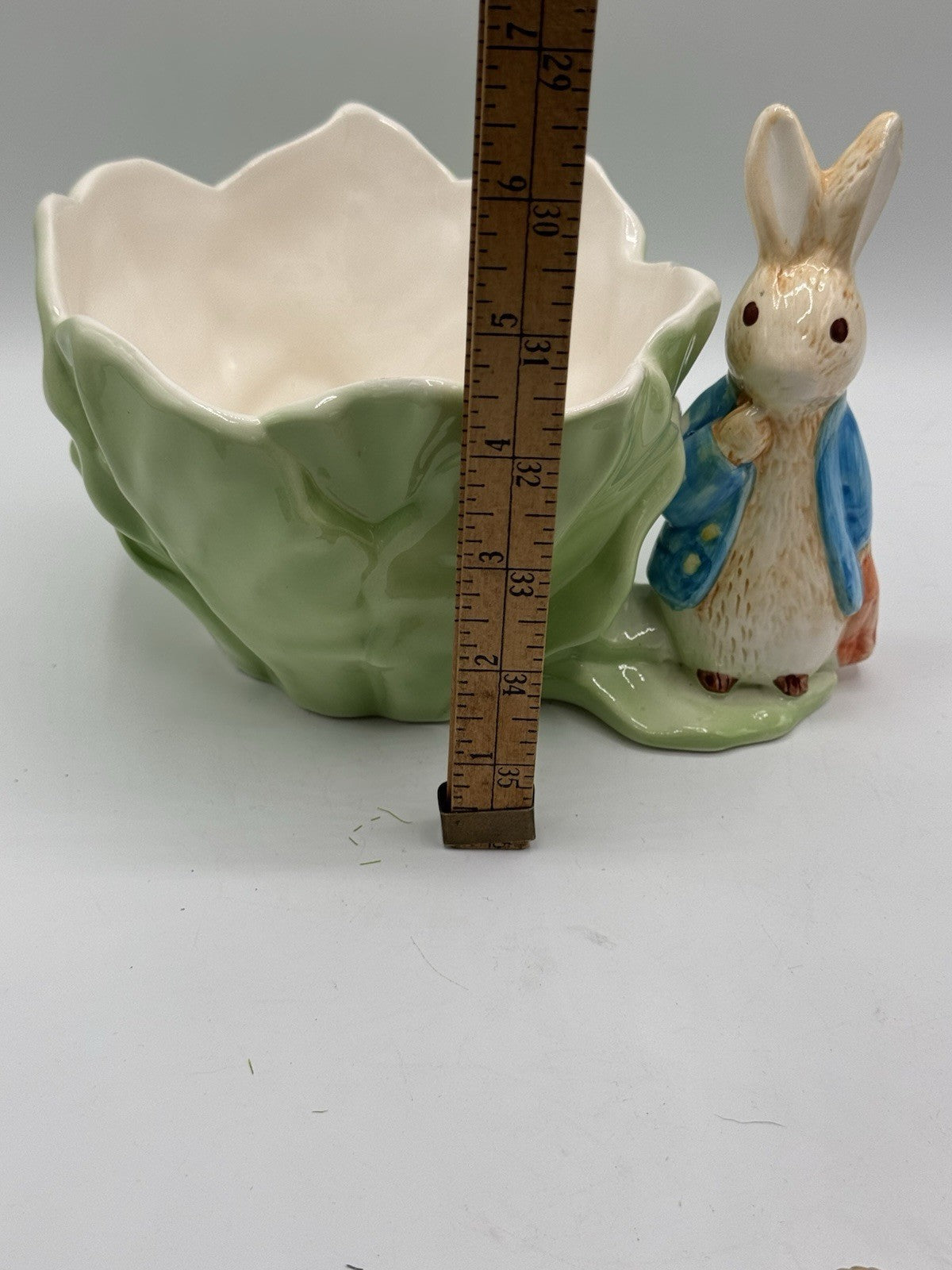 VINTAGE Teleflora 1998 Peter Rabbit Beatrix Potter Green Cabbage Planter Dish
